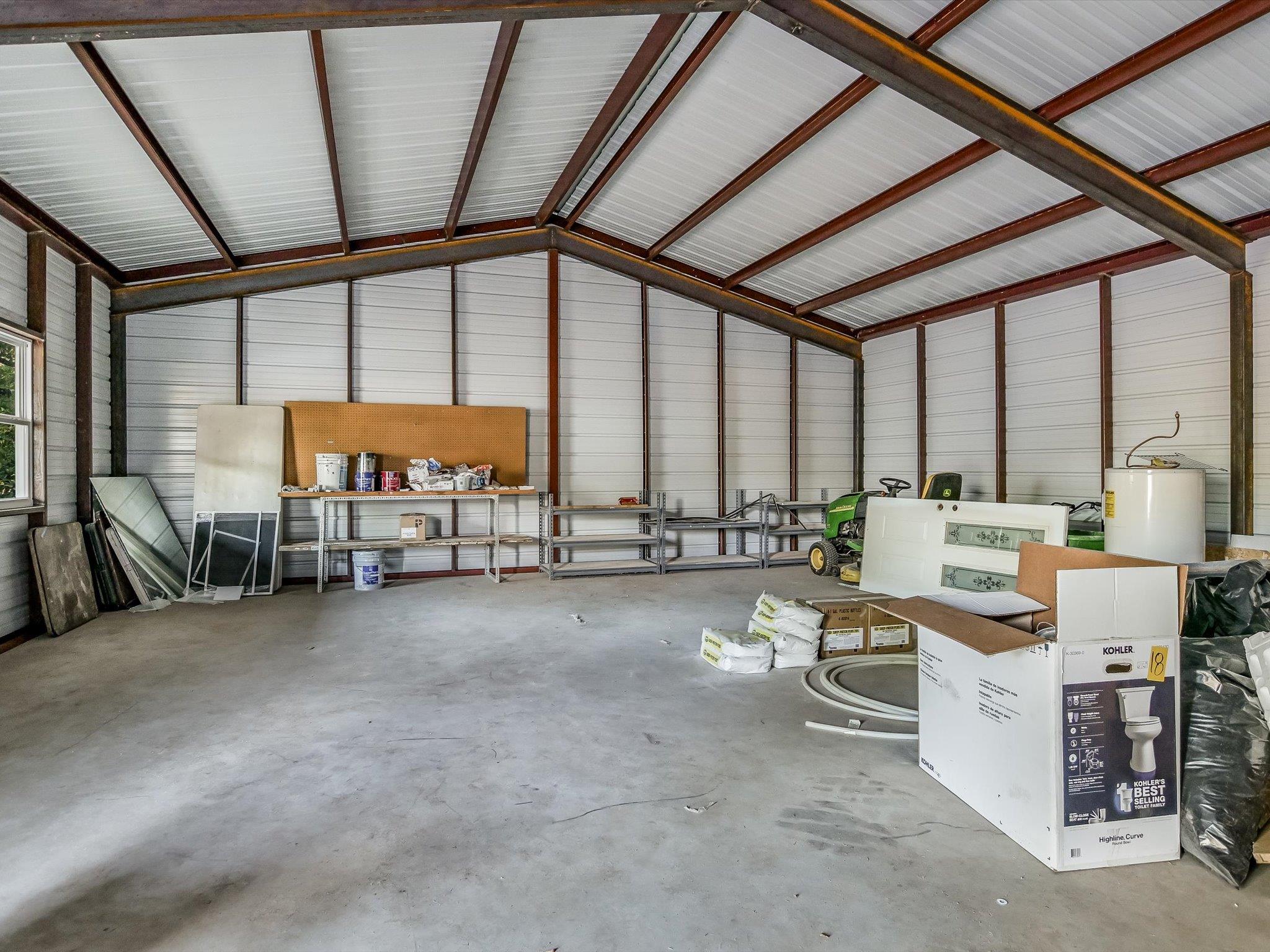 353 San Gabriel Oaks Dr, Liberty Hill, TX 78642