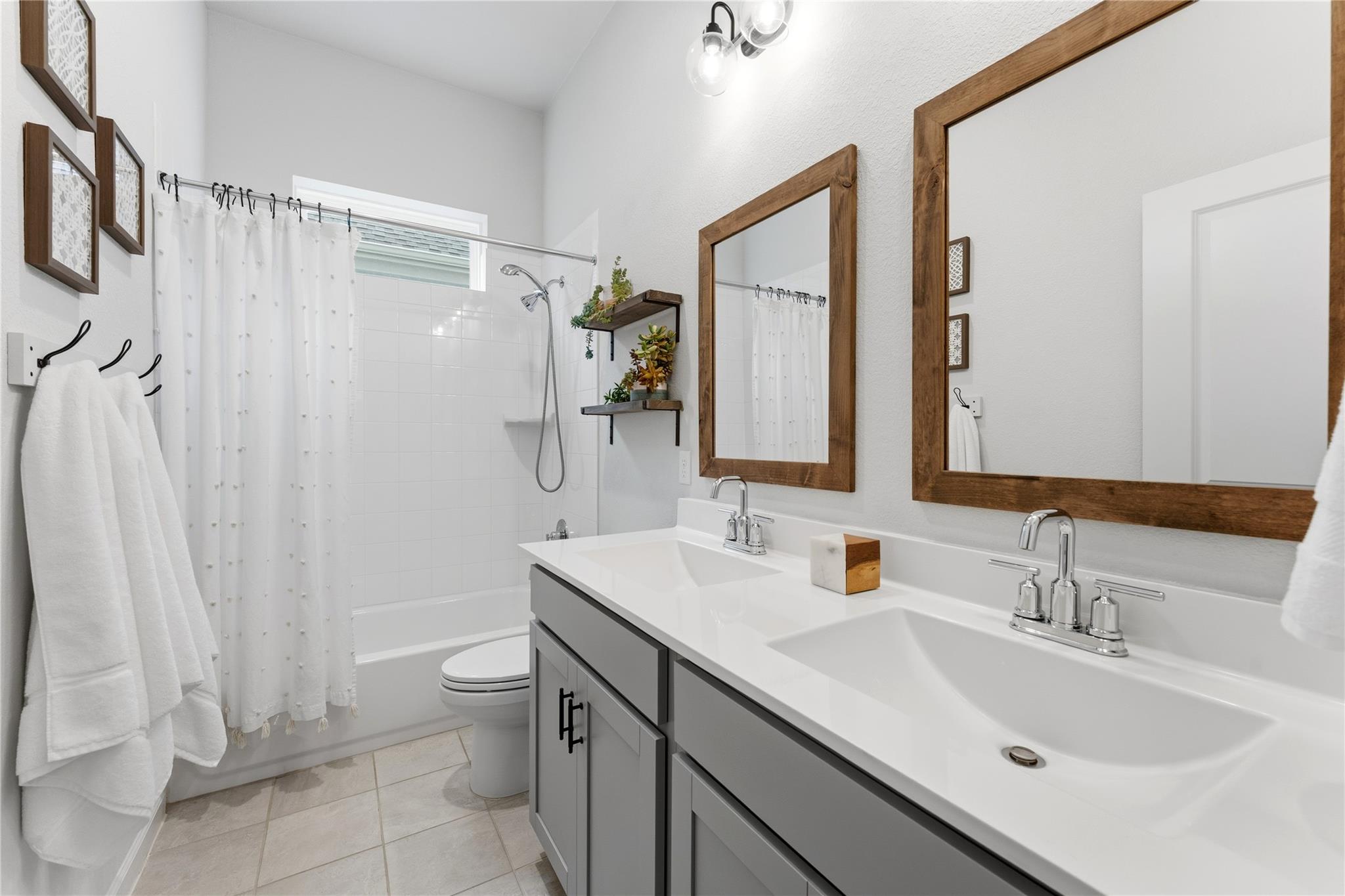 254 Dayridge Dr, Dripping Springs, TX 78620