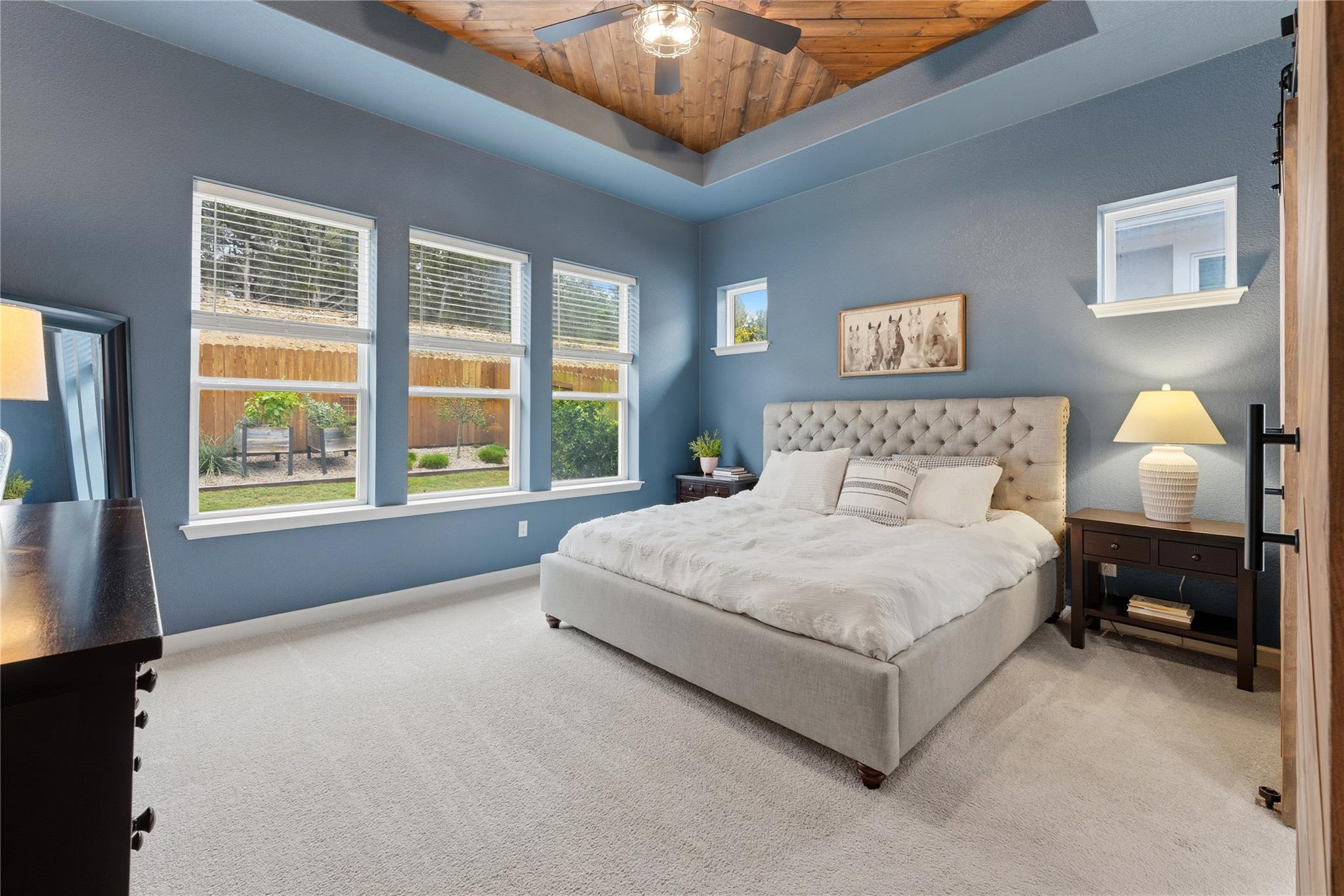 254 Dayridge Dr, Dripping Springs, TX 78620