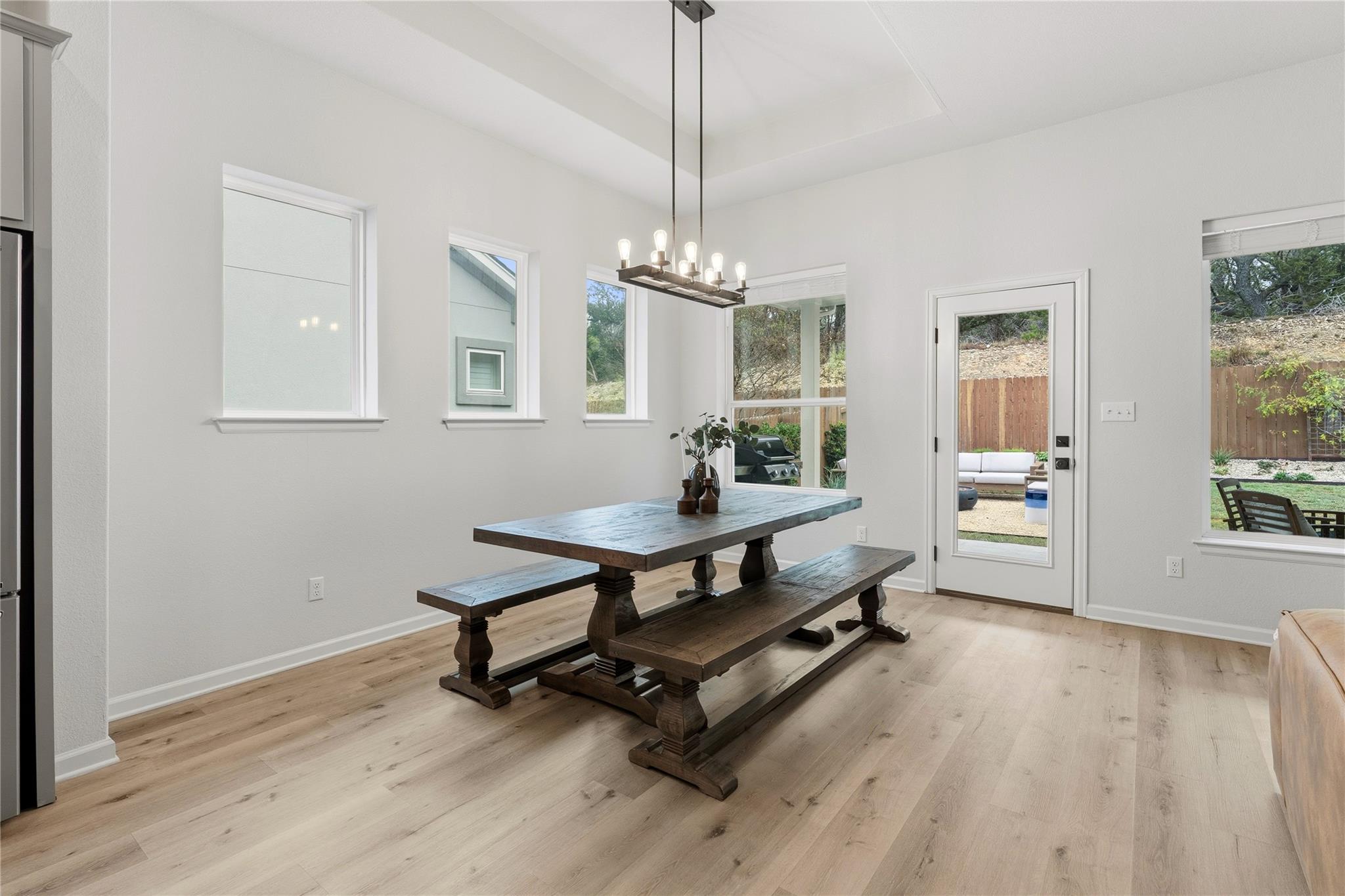 254 Dayridge Dr, Dripping Springs, TX 78620