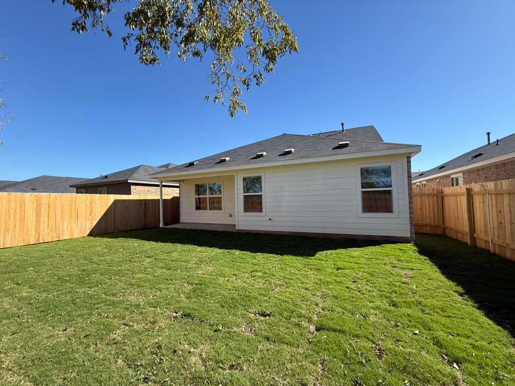 591 Sormonne Loop, Kyle, TX 78640