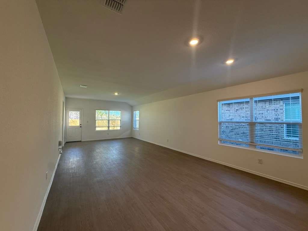 591 Sormonne Loop, Kyle, TX 78640