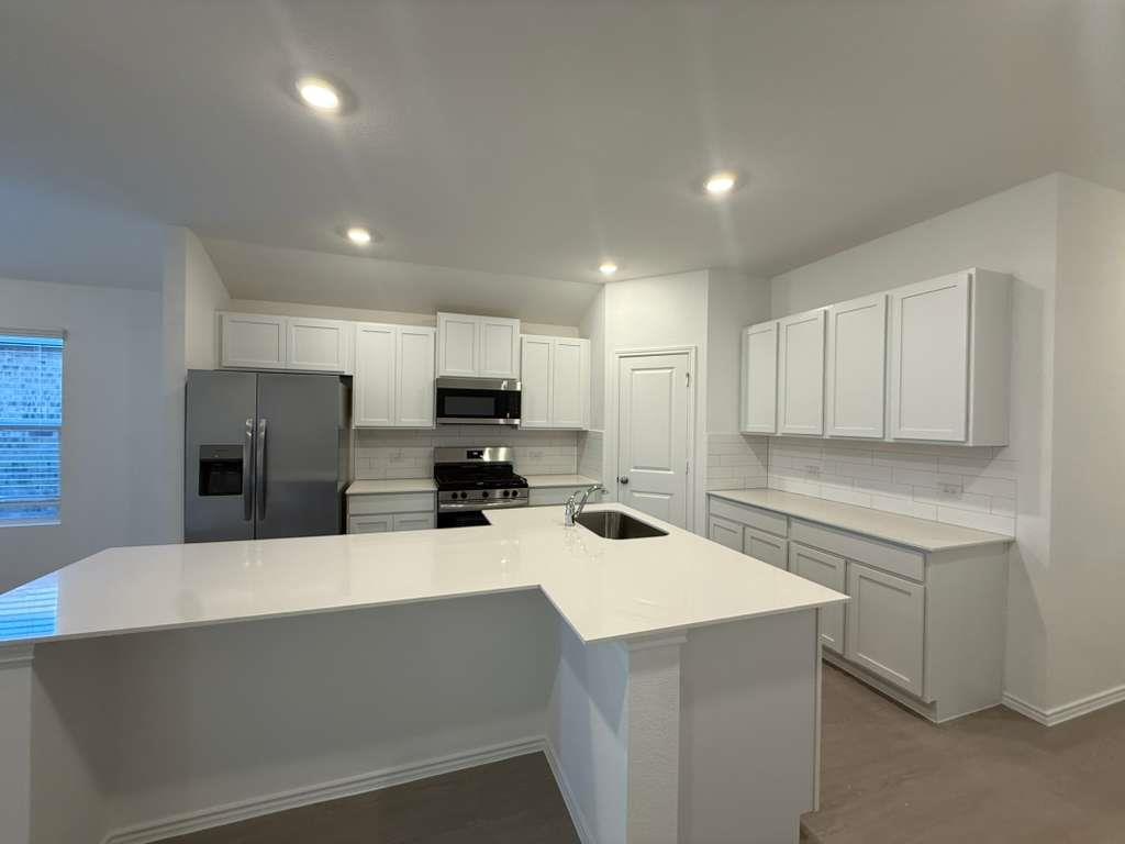 591 Sormonne Loop, Kyle, TX 78640