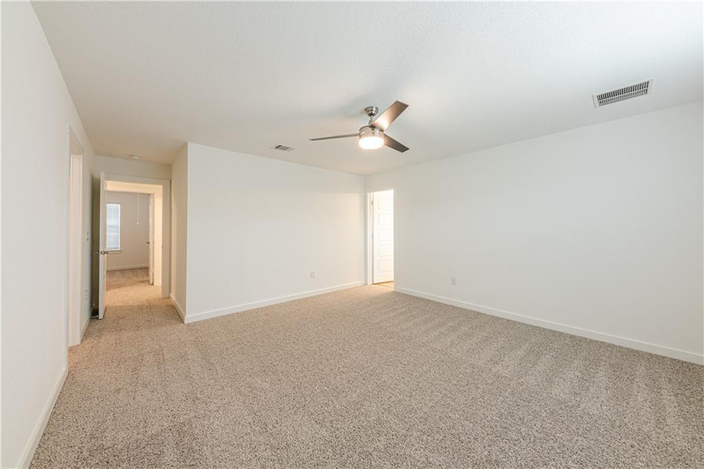 1040 Winnsboro Loop, Round Rock, TX 78664