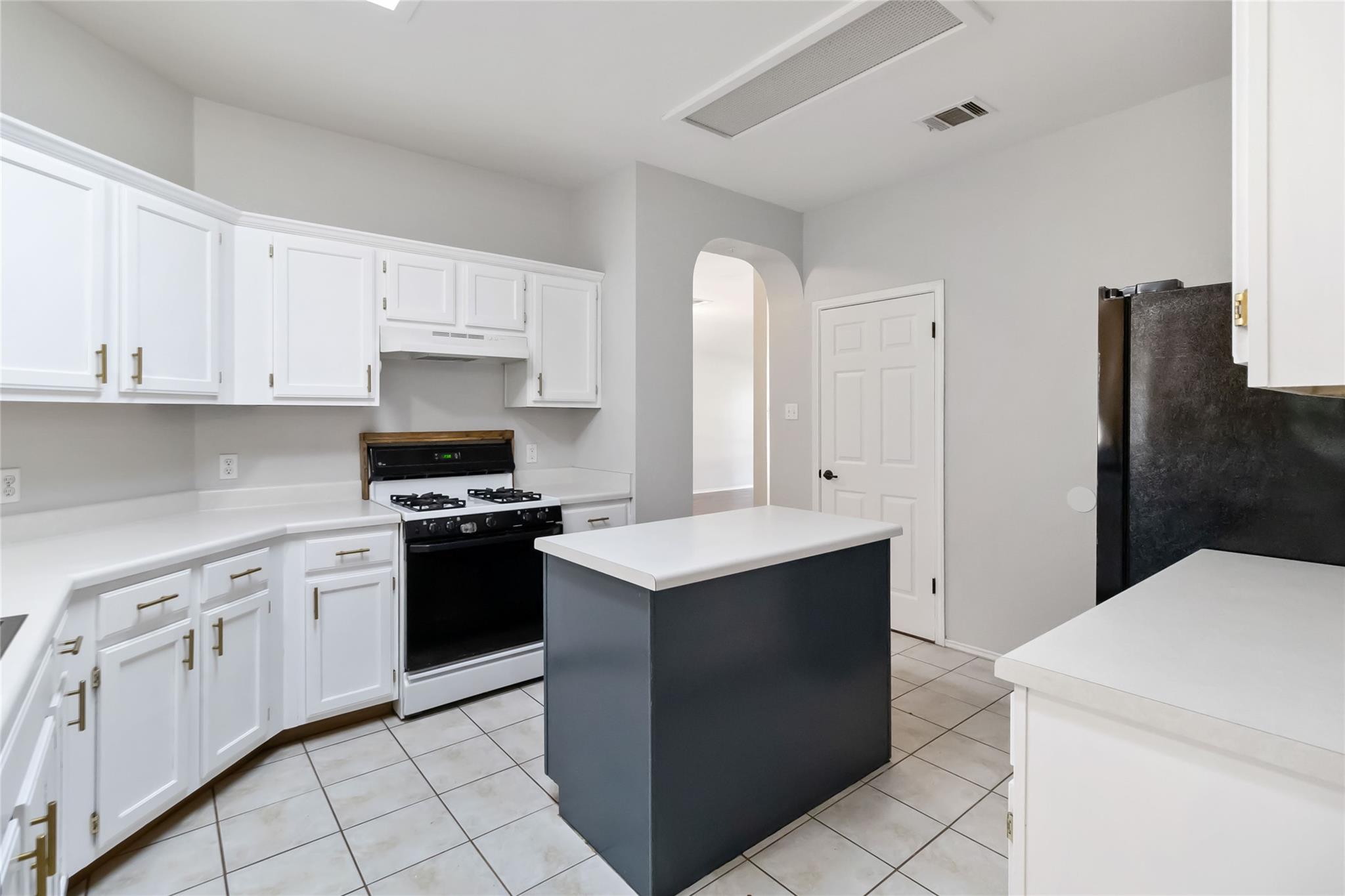 1320 Lochaline Loop, Pflugerville, TX 78660