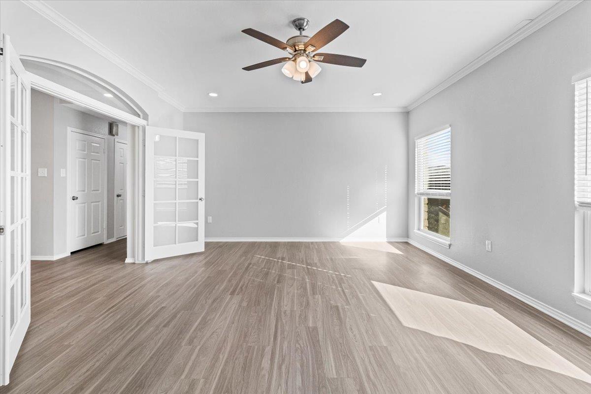 13625 Pond Springs Rd # 102, Austin, TX 78729