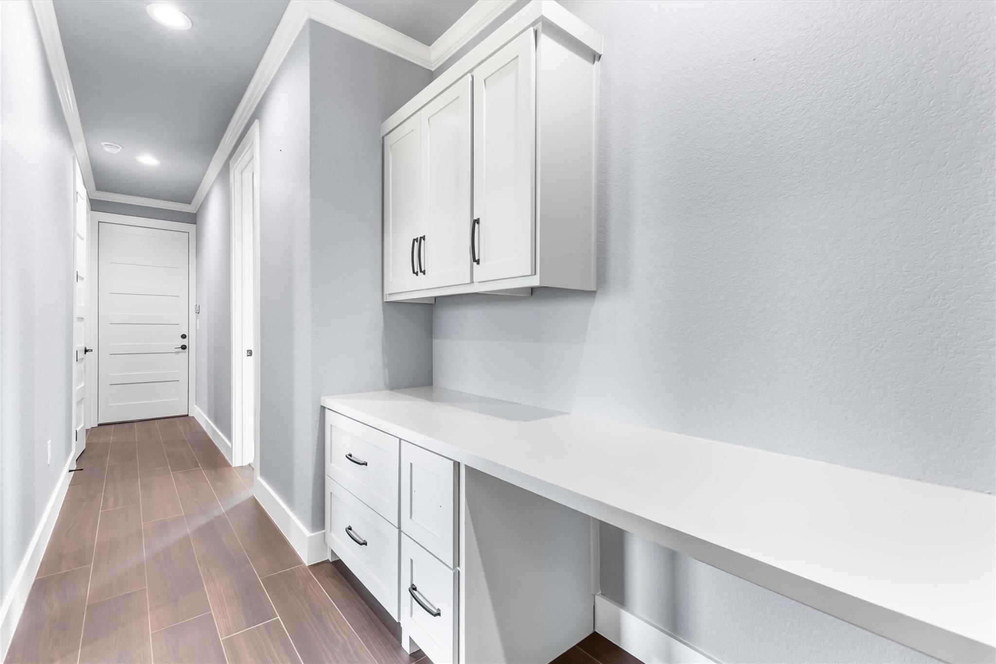 178 Balch Rd, Elgin, TX 78621