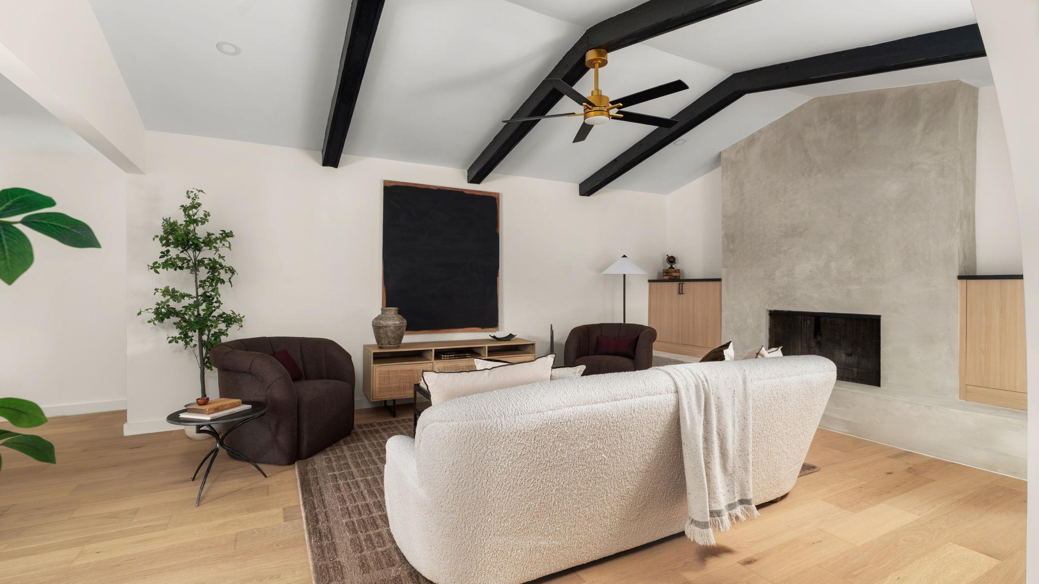 3101 Val Dr, Austin, TX 78723