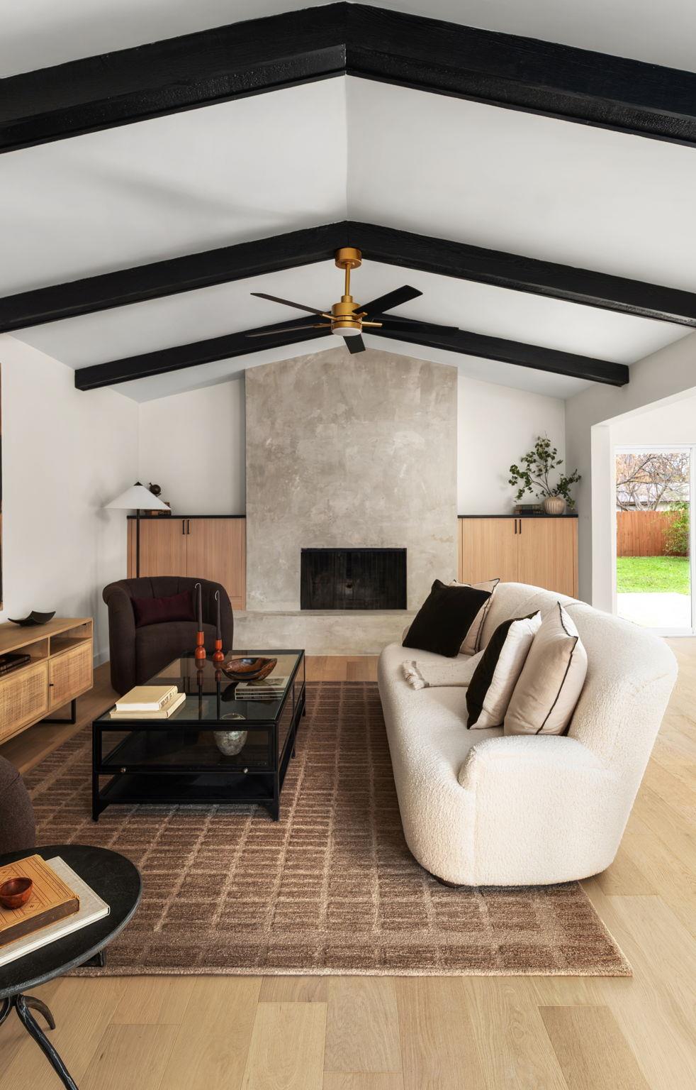 3101 Val Dr, Austin, TX 78723