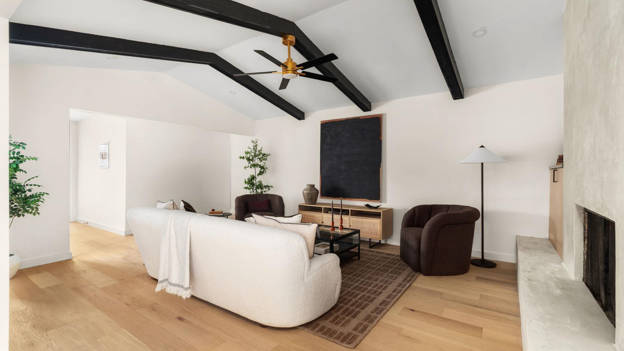 3101 Val Dr, Austin, TX 78723