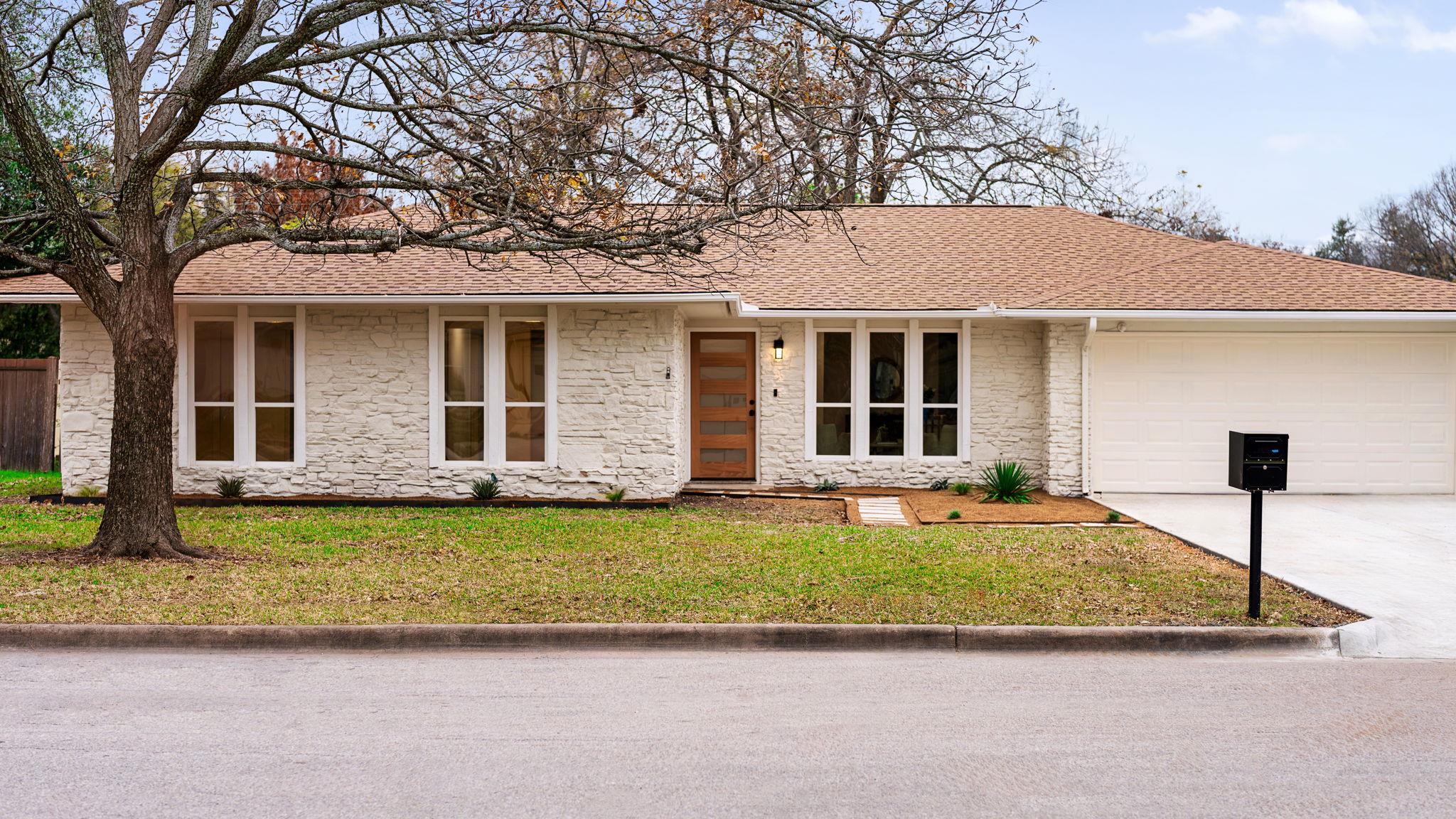 3101 Val Dr, Austin, TX 78723