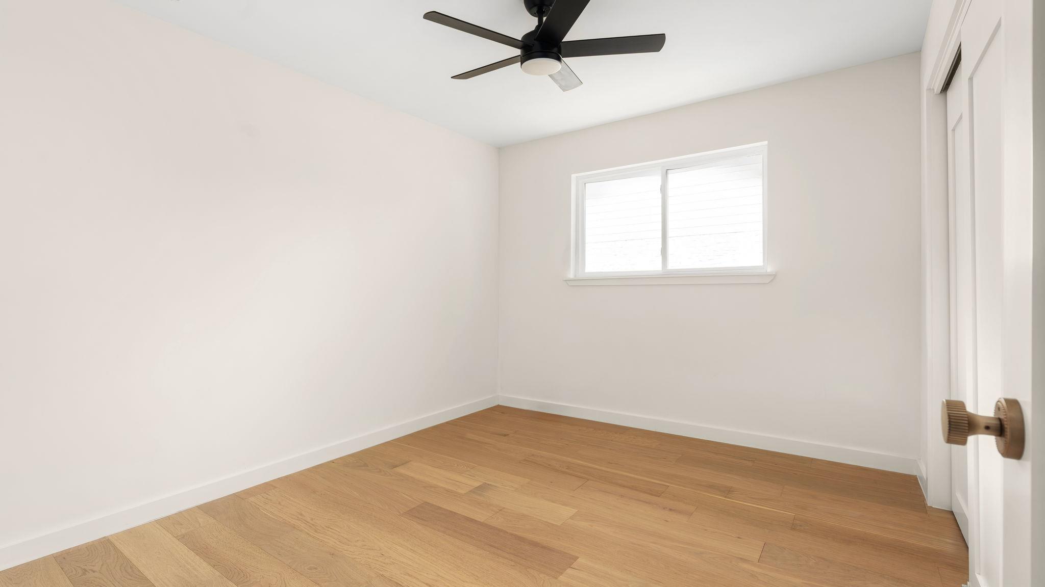 3101 Val Dr, Austin, TX 78723