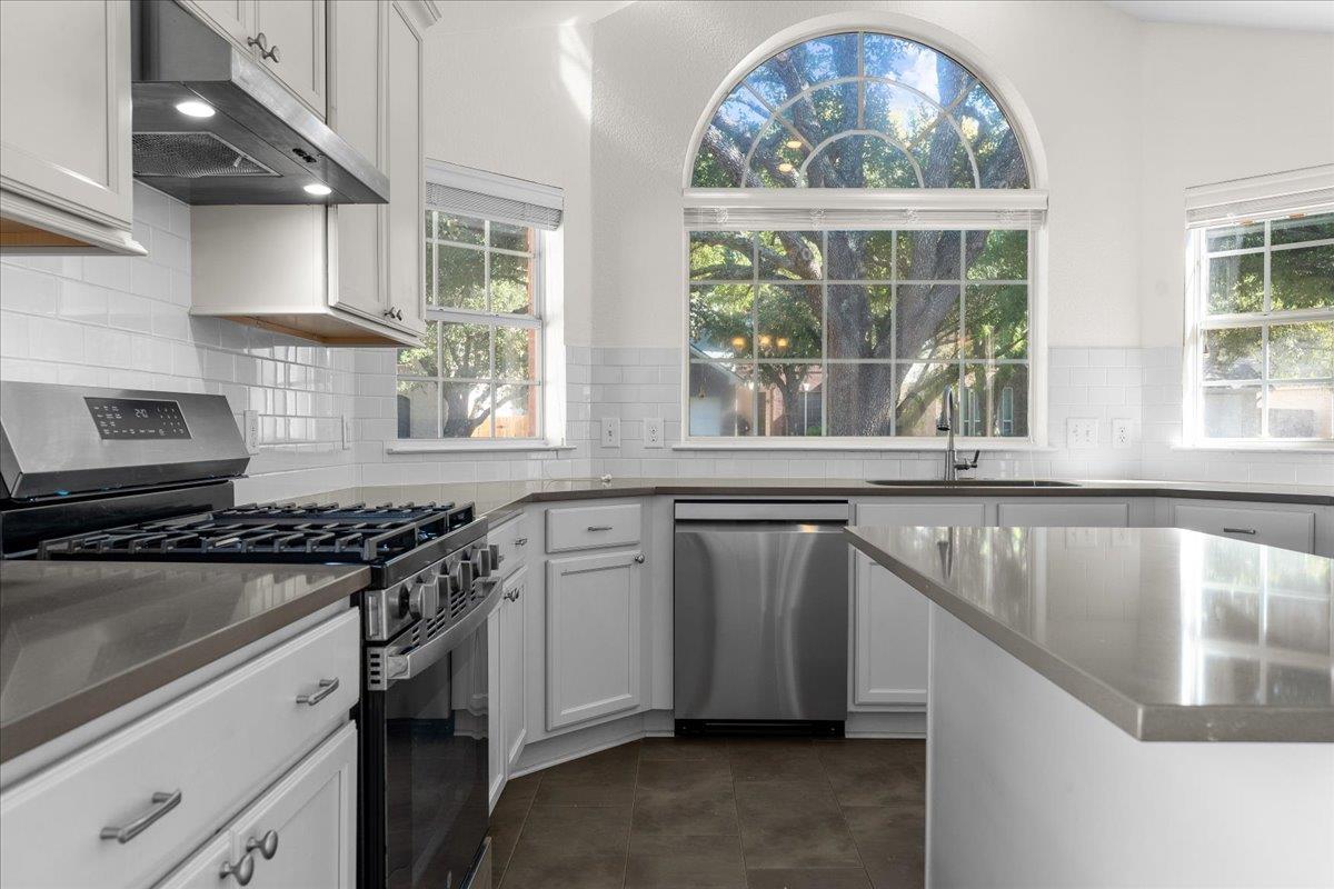 13553 Anarosa Loop, Austin, TX 78727