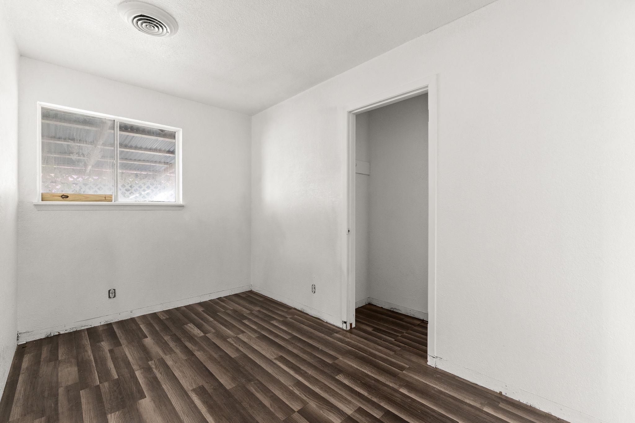 806 W Bryce Ave, Killeen, TX 76541