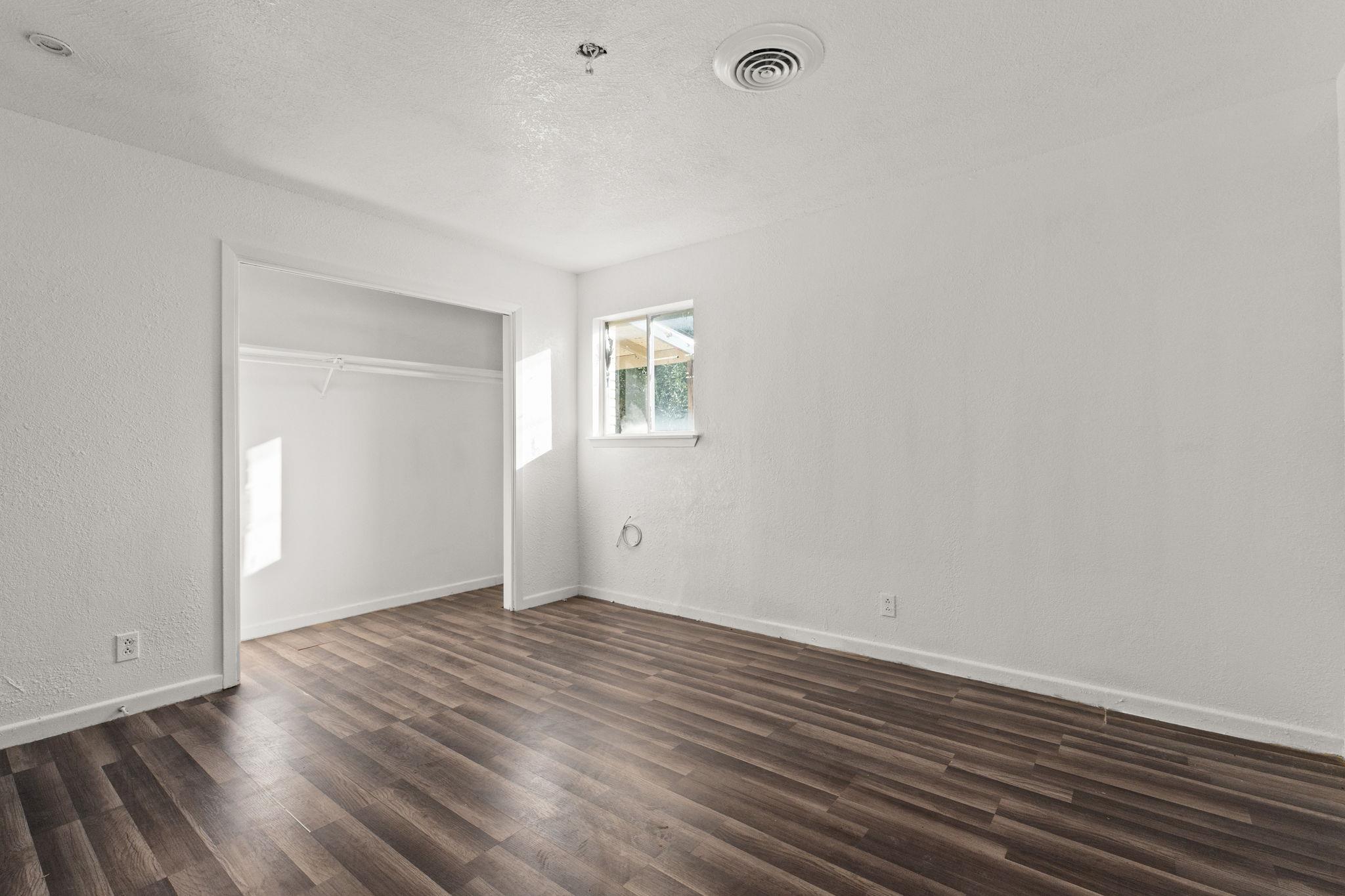 806 W Bryce Ave, Killeen, TX 76541