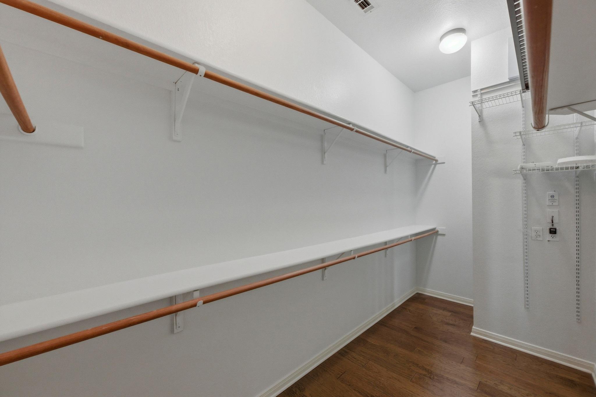 6213 Mesa Grande Dr, Austin, TX 78749