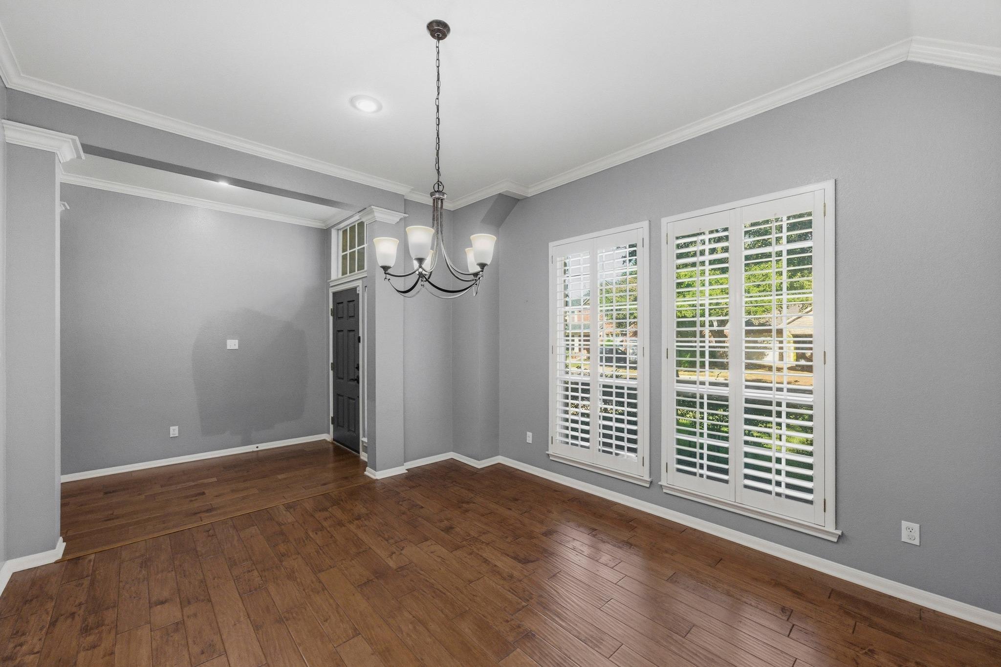 6213 Mesa Grande Dr, Austin, TX 78749