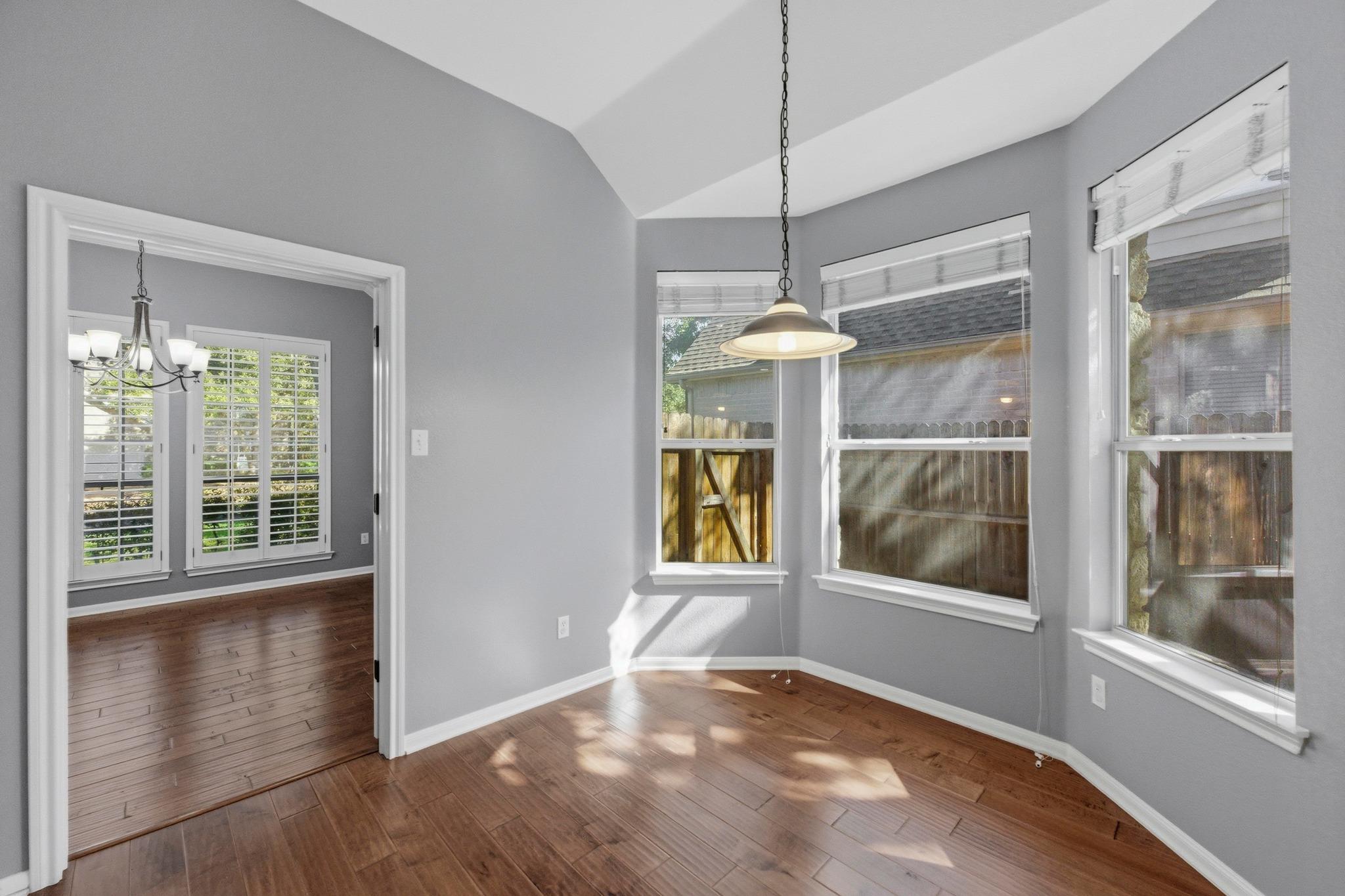 6213 Mesa Grande Dr, Austin, TX 78749