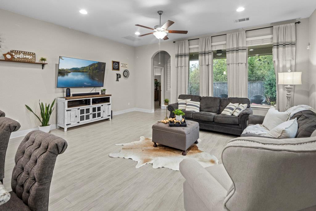 409 Bonnet Blvd, Georgetown, TX 78628