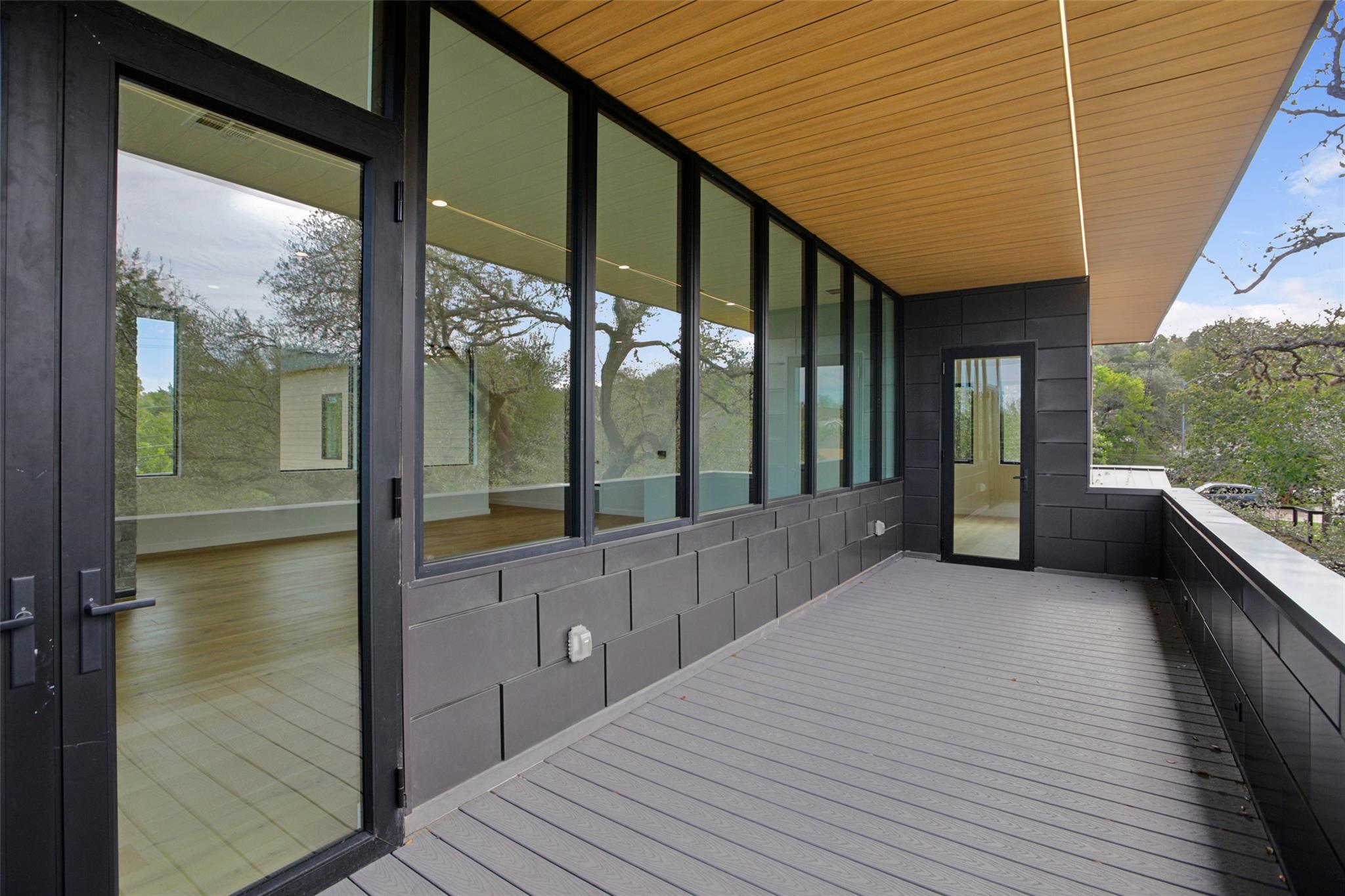 2512 Ridgeview St, Austin, TX 78704