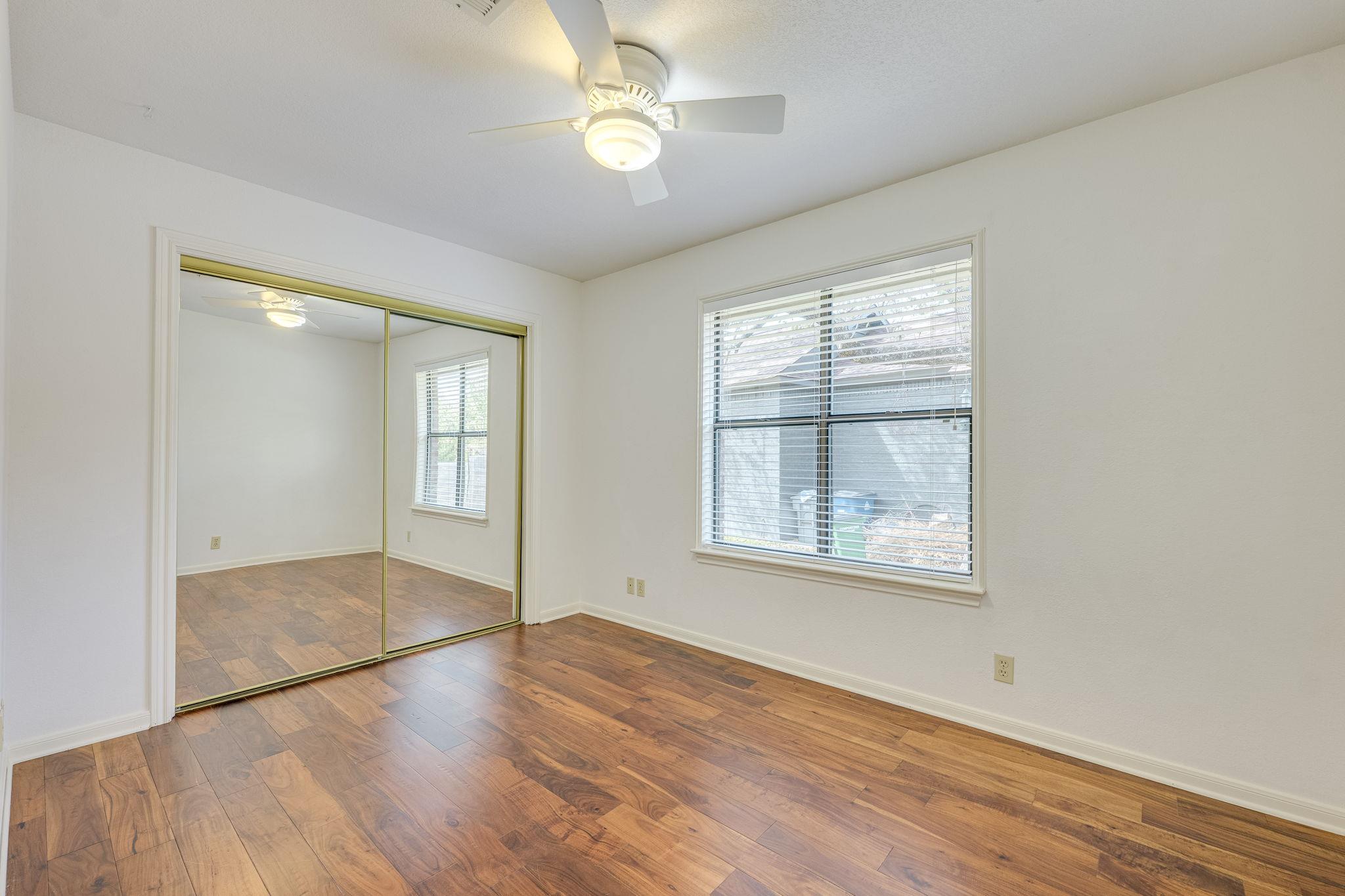 7102 Anaqua Dr, Austin, TX 78750