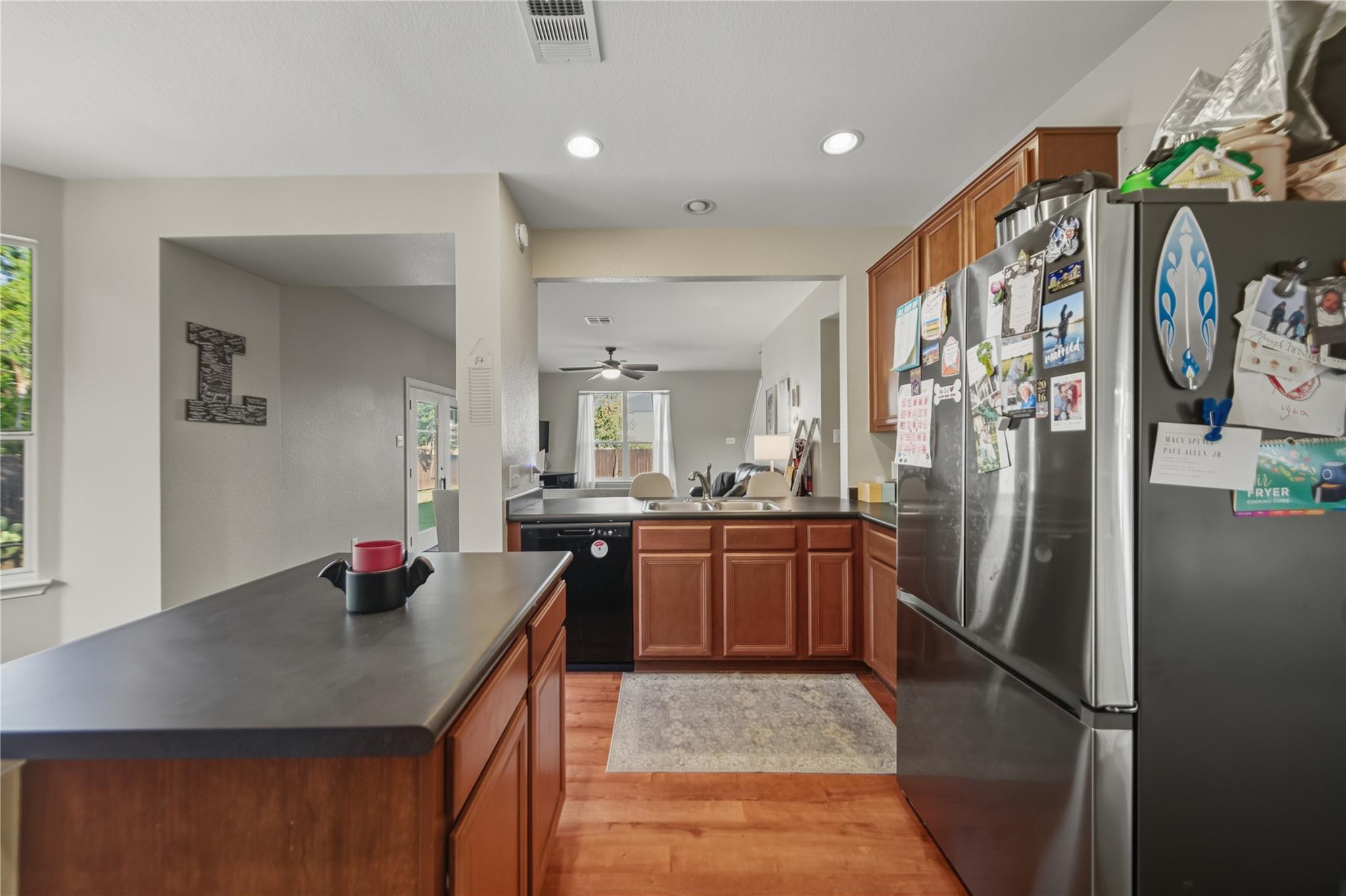 2207 Lauren Loop, Leander, TX 78641