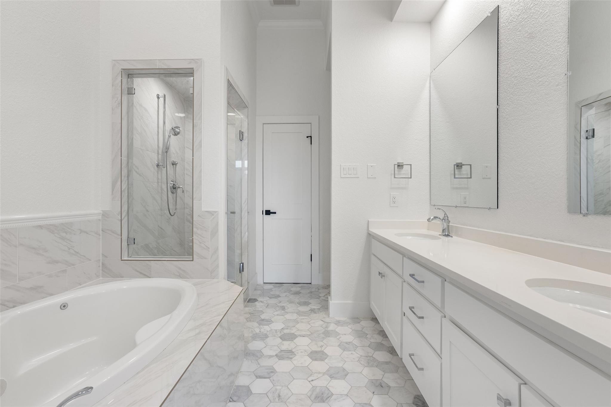 4231 Westlake Dr # H1, Austin, TX 78746