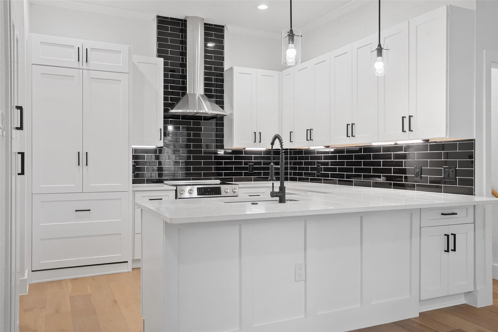 4231 Westlake Dr # H1, Austin, TX 78746