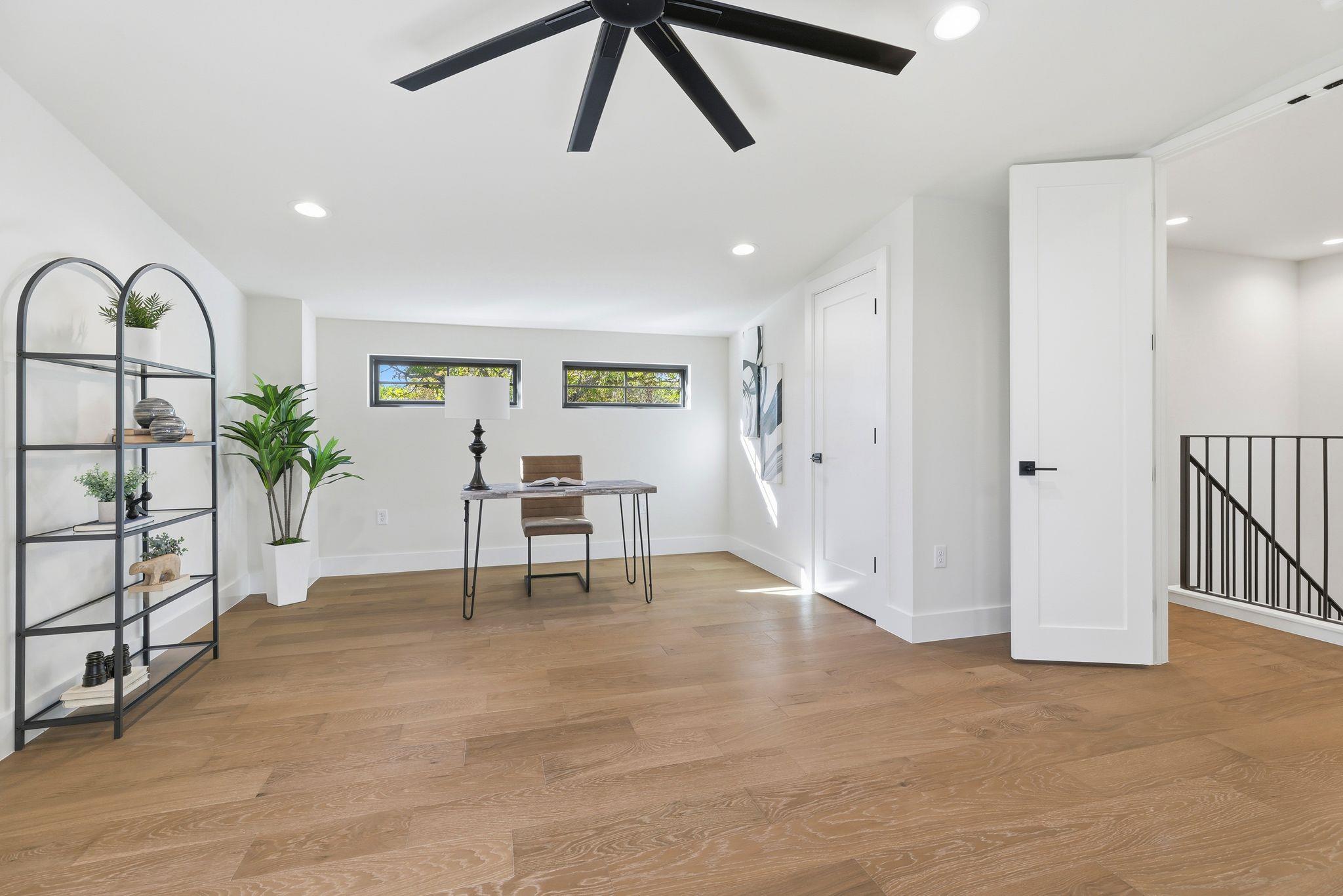 2803 Oak Park Dr, Austin, TX 78704