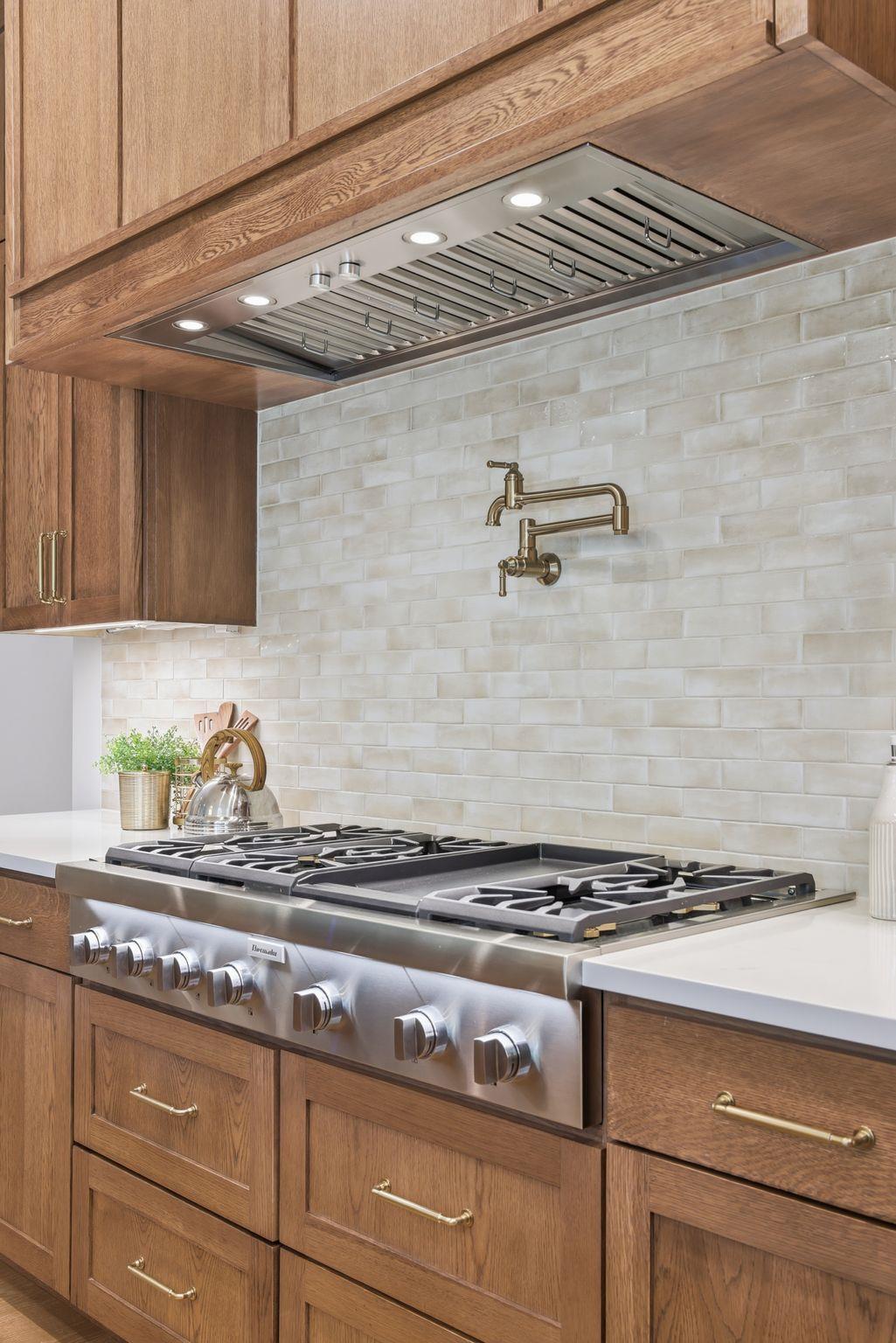 2803 Oak Park Dr, Austin, TX 78704