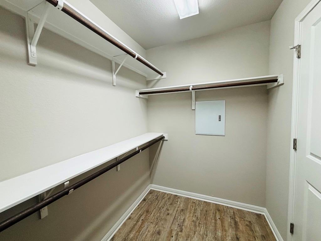 1305 Bear Peak Ln, Pflugerville, TX 78660