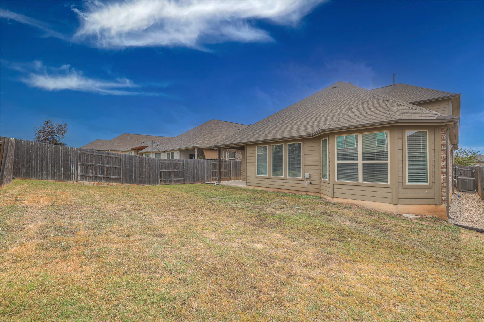 908 Leadtree Loop, Buda, TX 78610