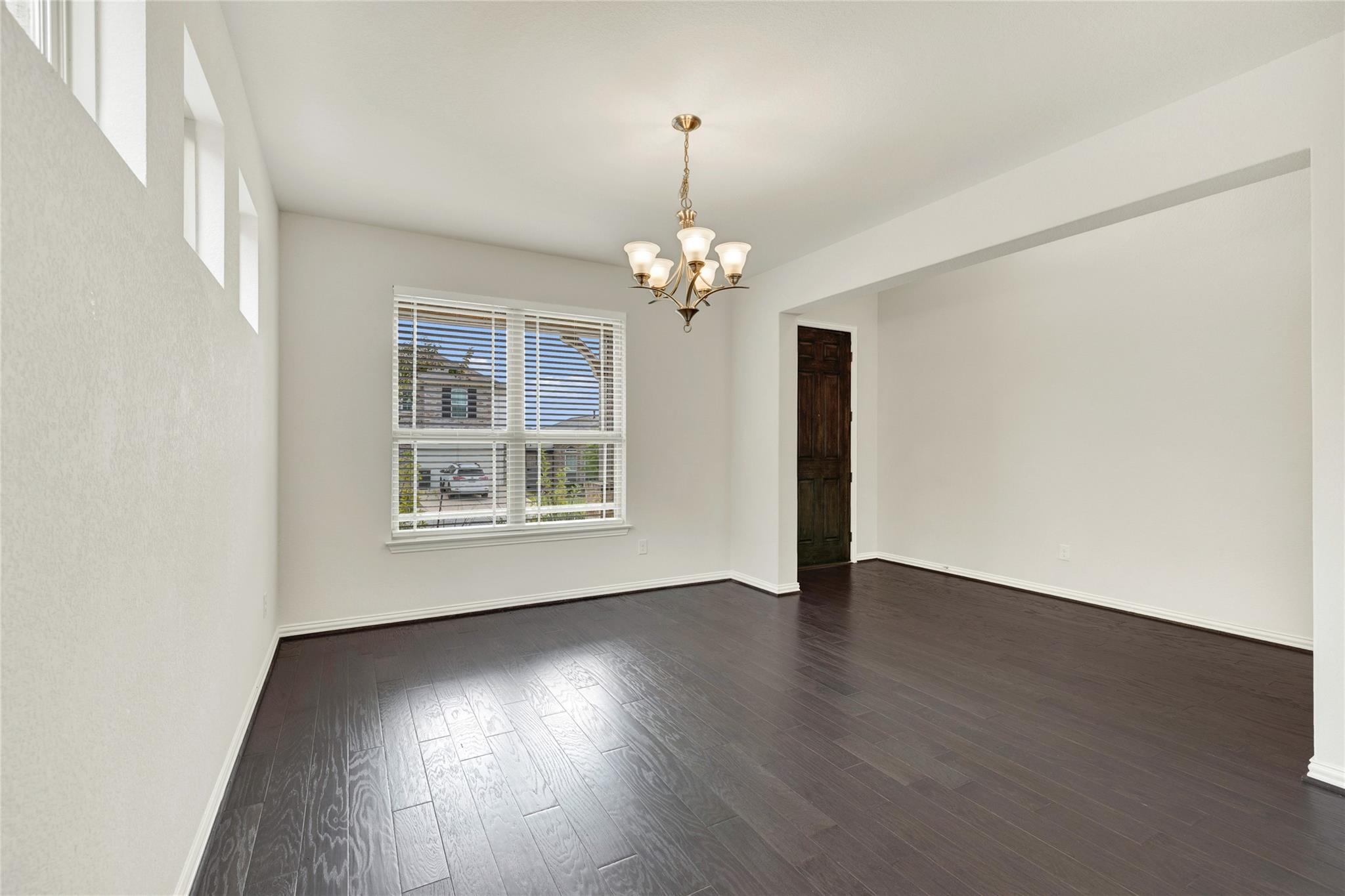 908 Leadtree Loop, Buda, TX 78610