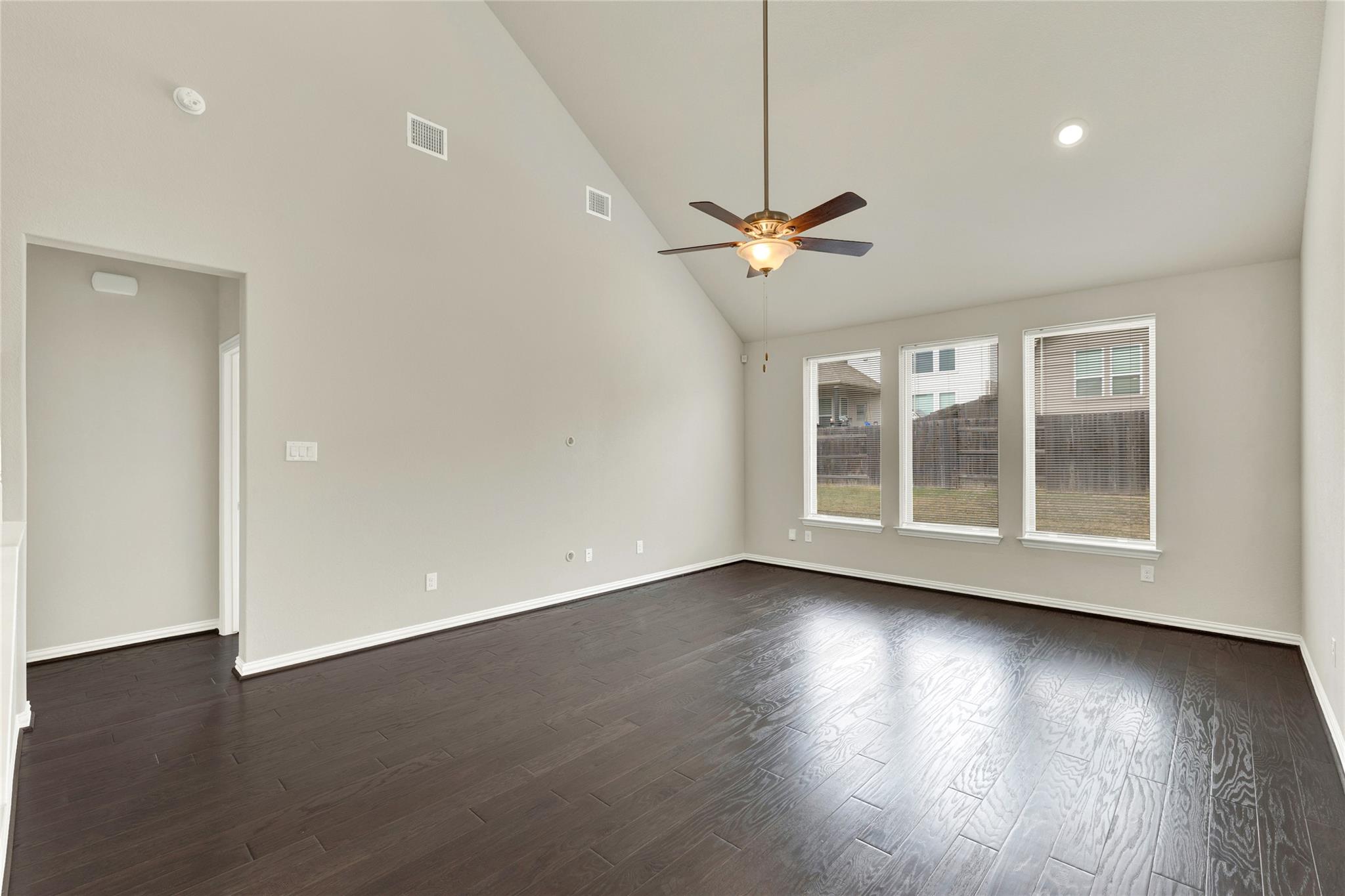 908 Leadtree Loop, Buda, TX 78610