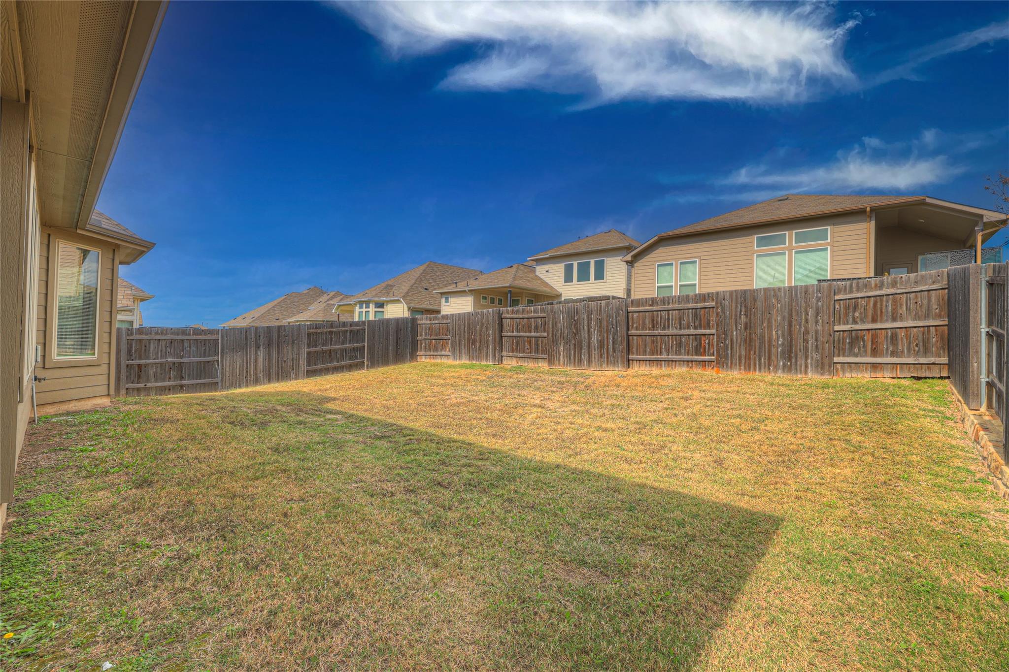 908 Leadtree Loop, Buda, TX 78610
