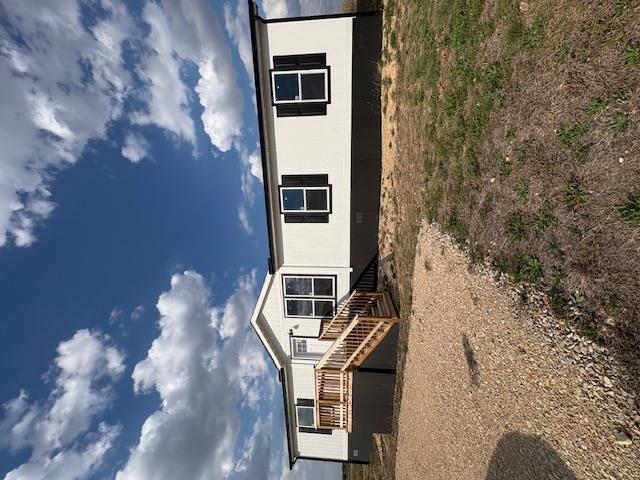 330 Beckham Dr, Dale, TX 78616