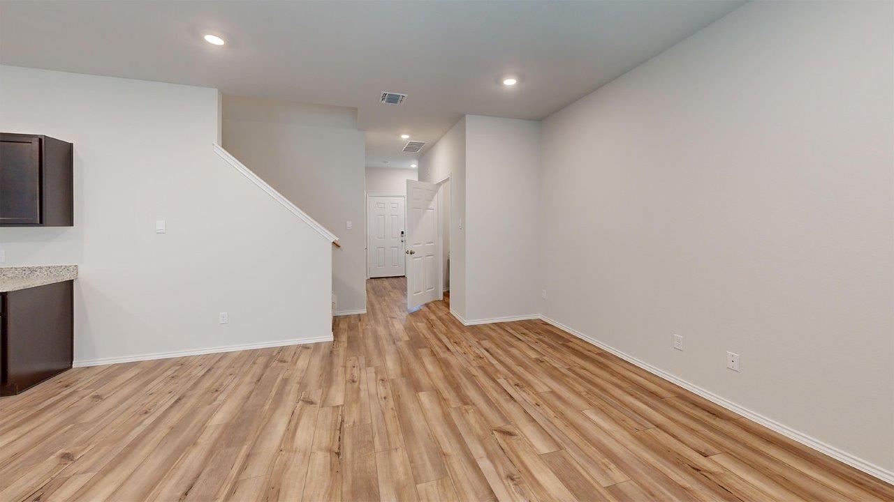 370 Dobson Dr, Killeen, TX 76542