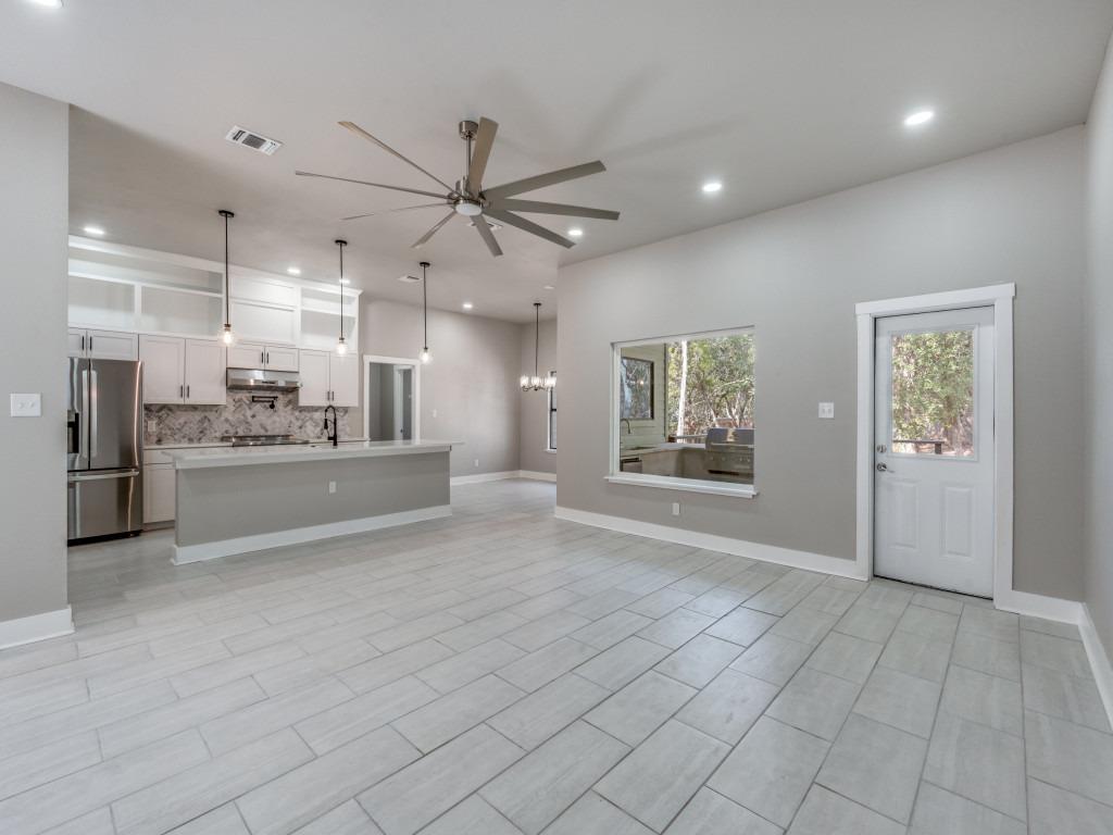 4 Senisa St, Wimberley, TX 78676