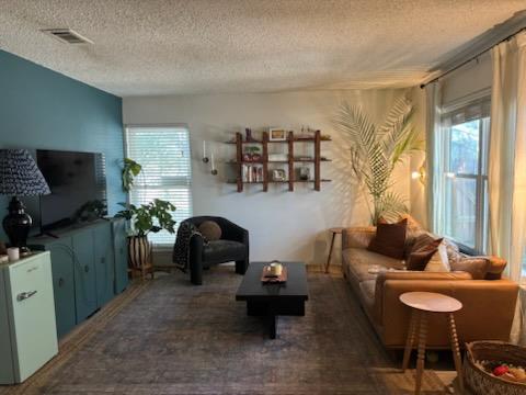 3319 Dolphin Dr # B, Austin, TX 78704