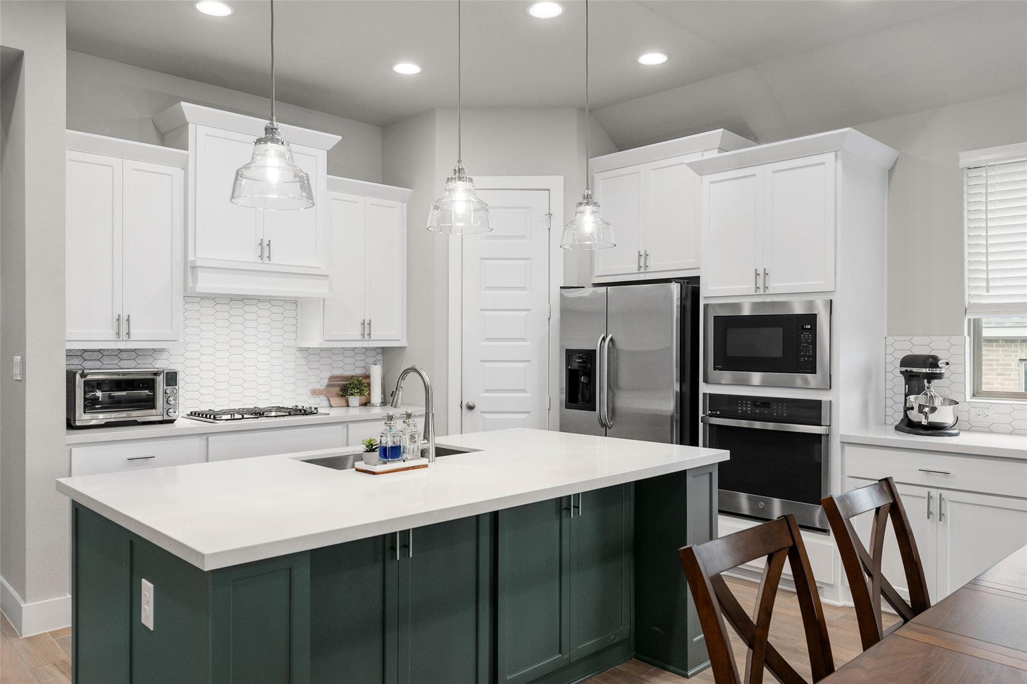 166 Charles Marvin Dr, Buda, TX 78610