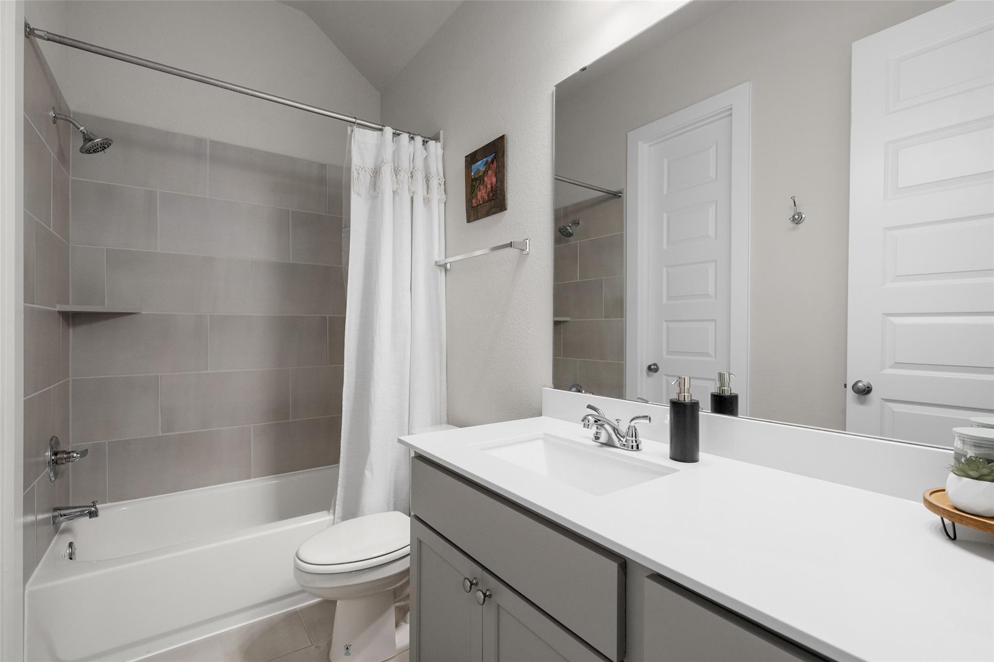 166 Charles Marvin Dr, Buda, TX 78610