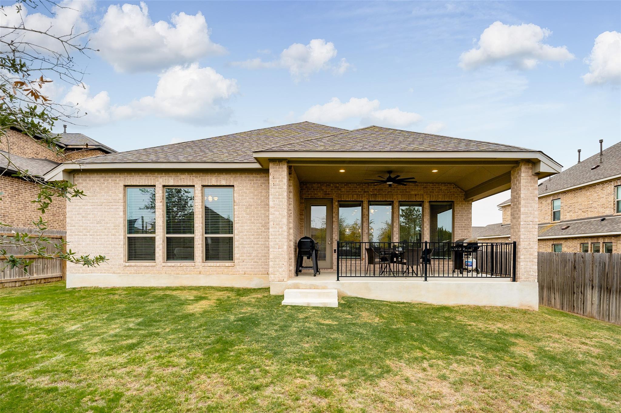166 Charles Marvin Dr, Buda, TX 78610