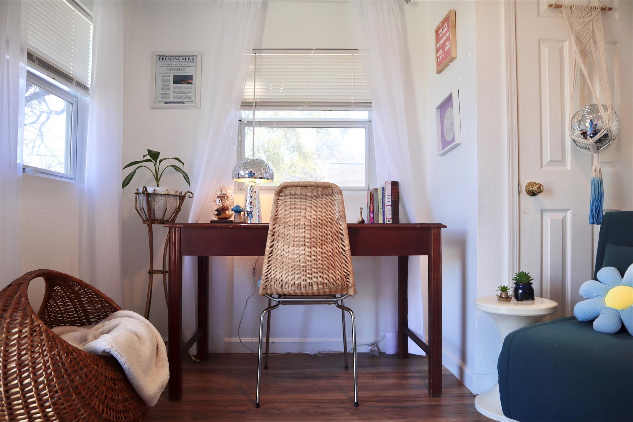 1007 Johnson St, Lockhart, TX 78644