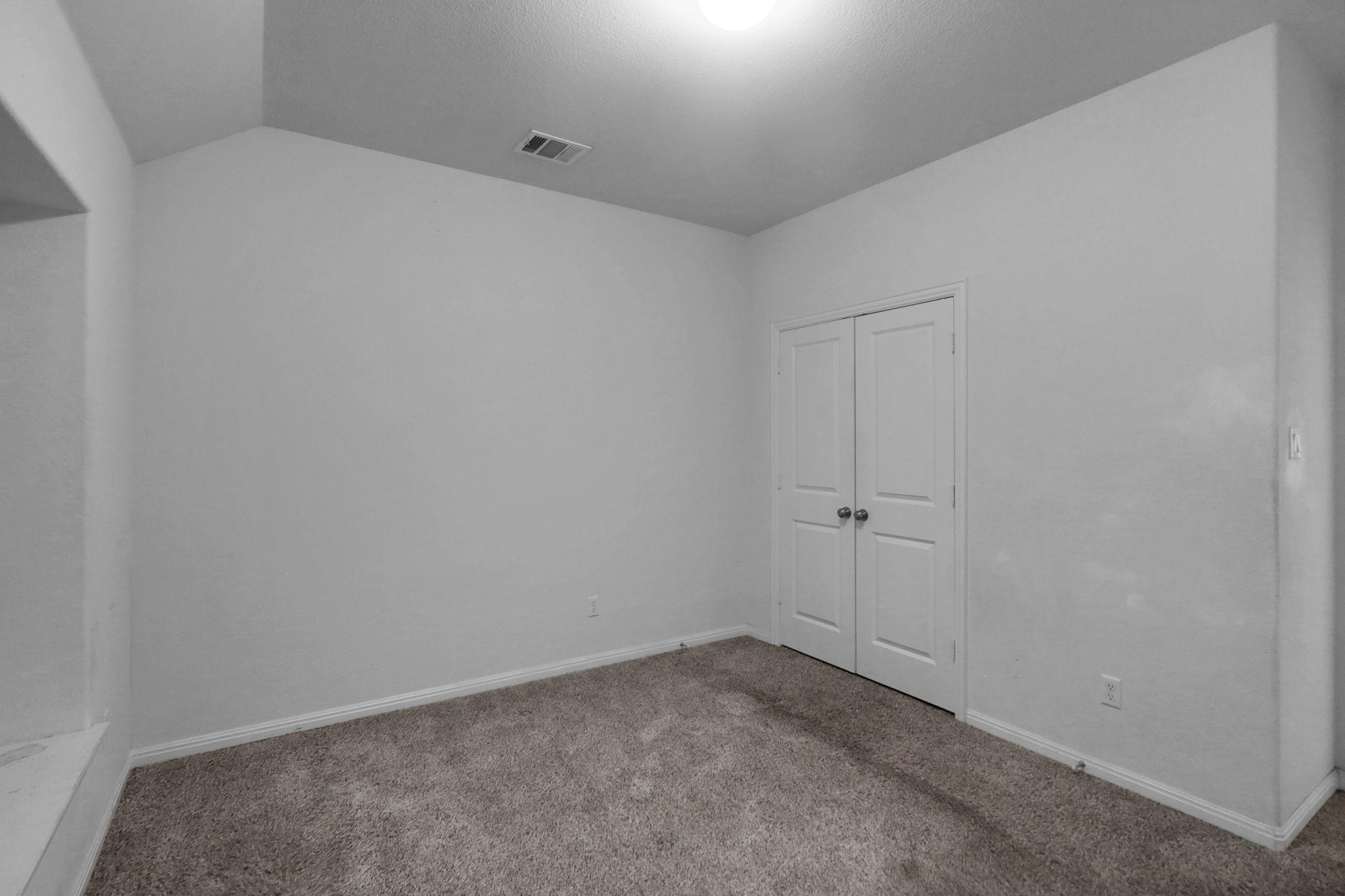 1006 Skylark Cv, Hutto, TX 78634