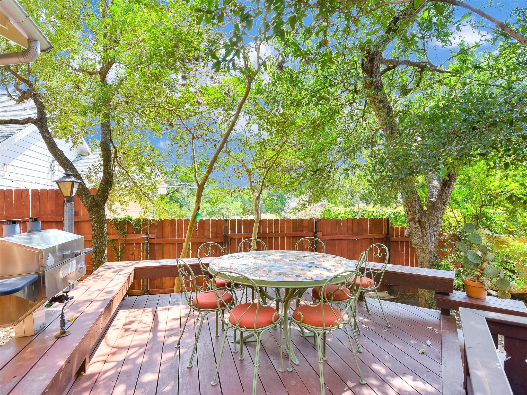 1002 Lorrain St, Austin, TX 78703