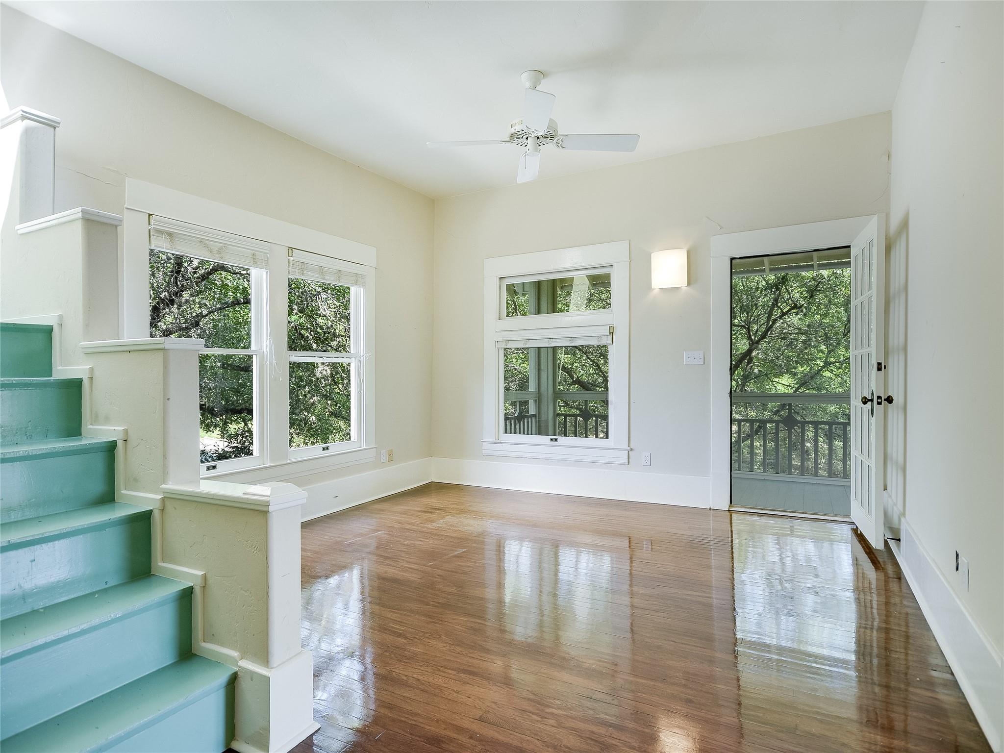 1002 Lorrain St, Austin, TX 78703