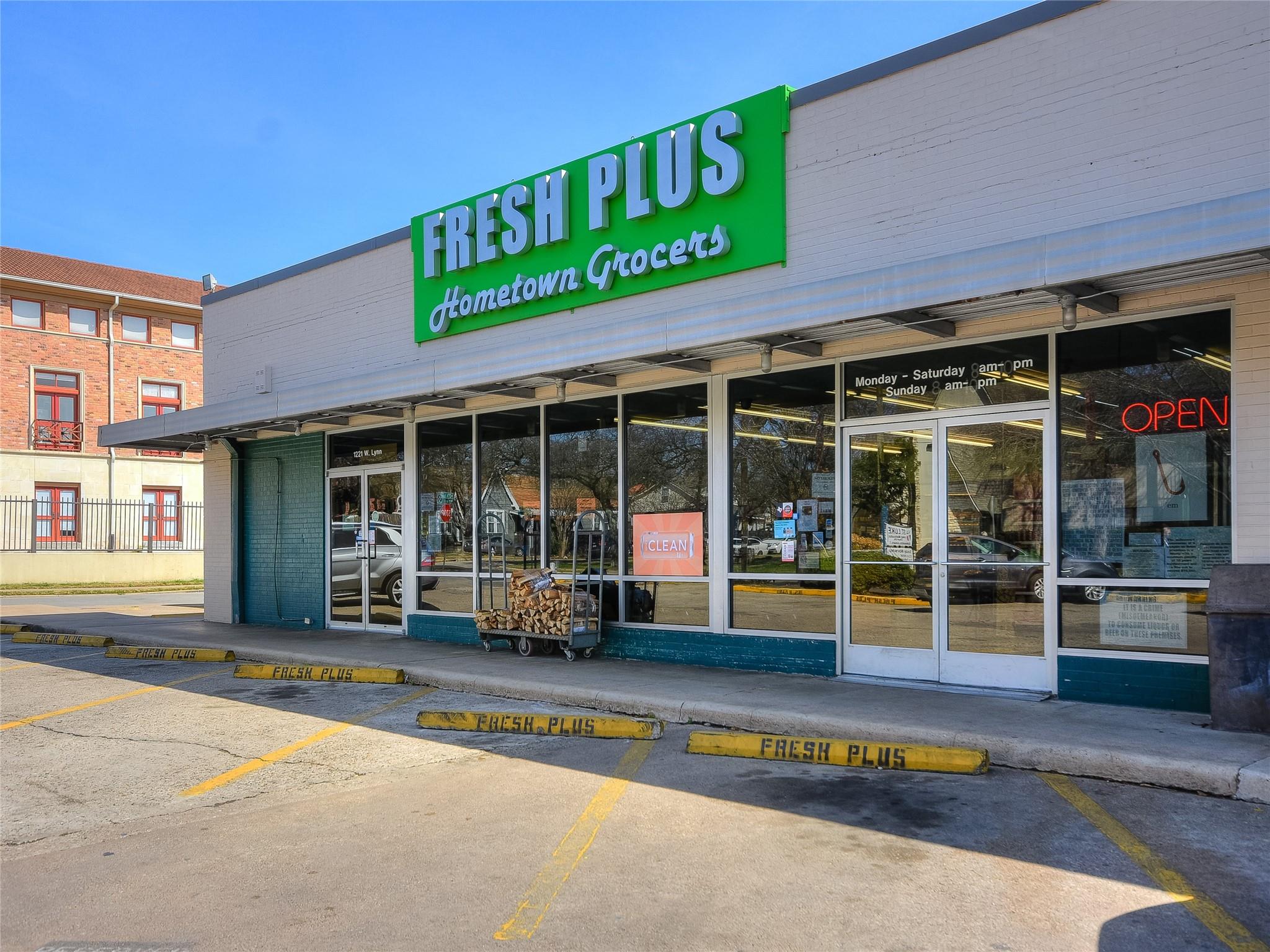 1002 Lorrain St, Austin, TX 78703