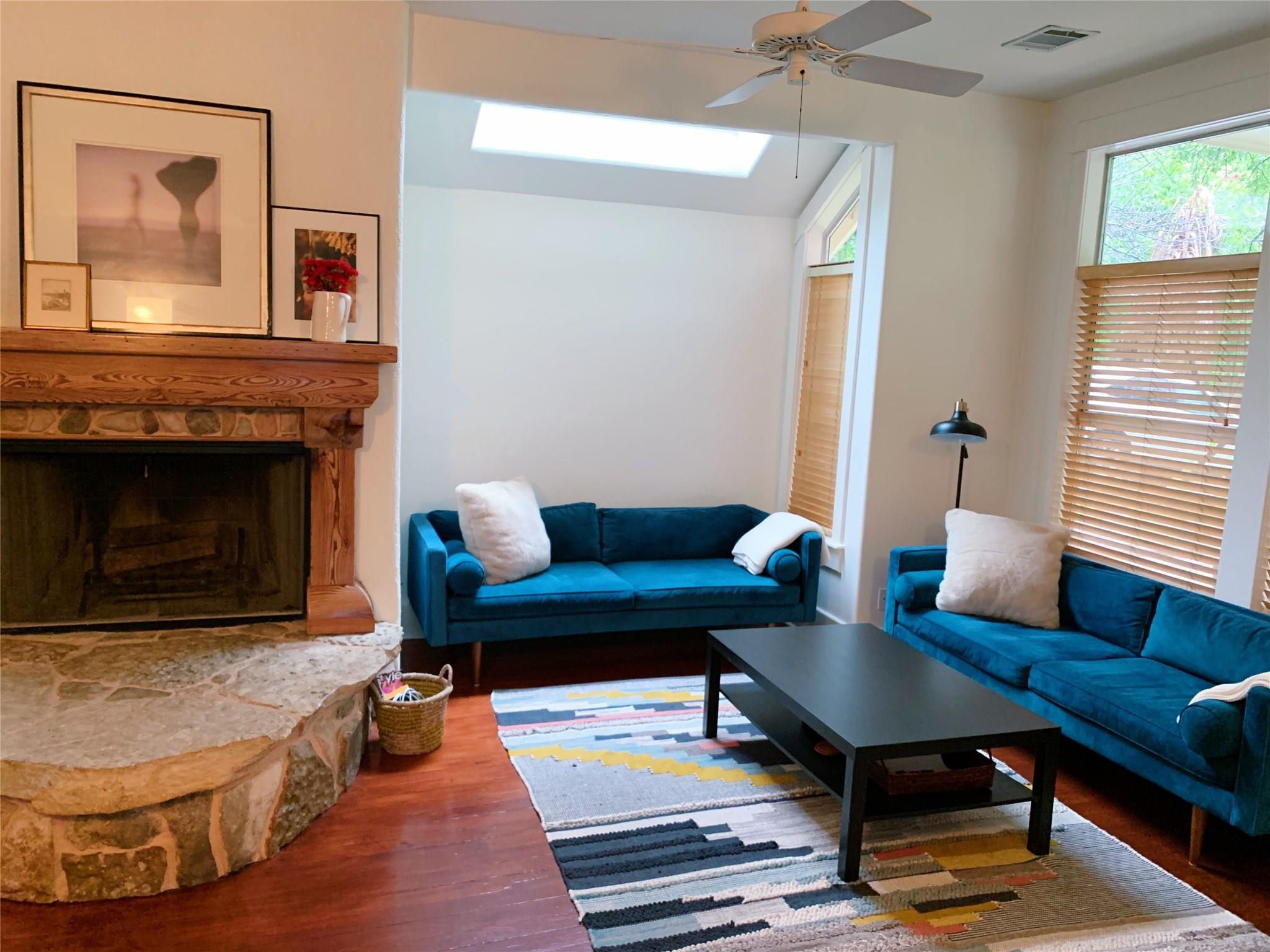 1002 Lorrain St, Austin, TX 78703