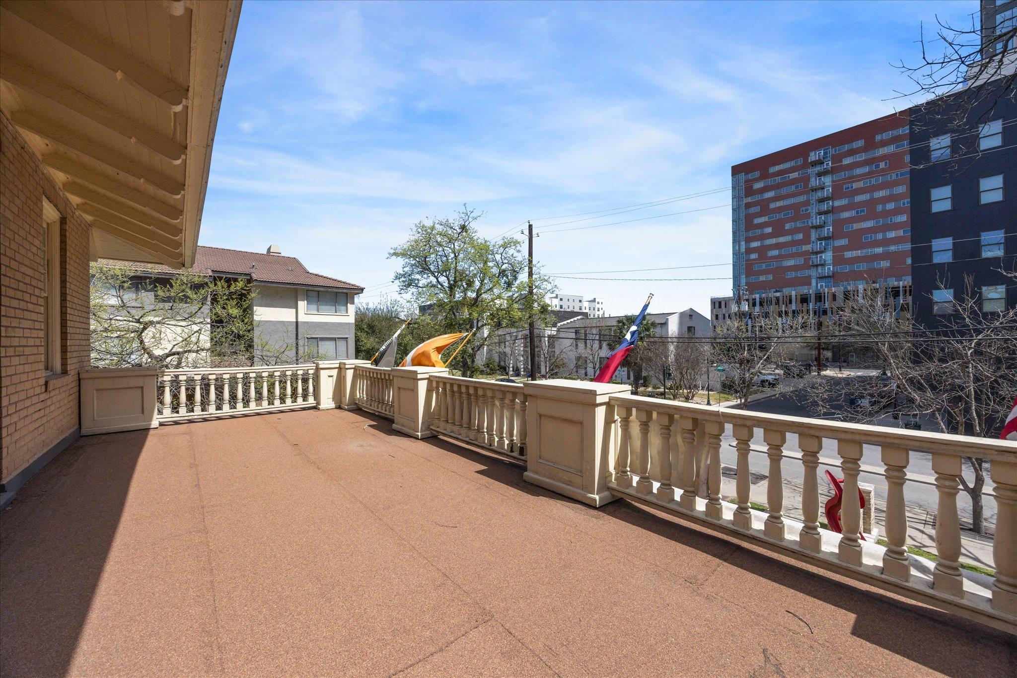 2404 Rio Grande St, Austin, TX 78705