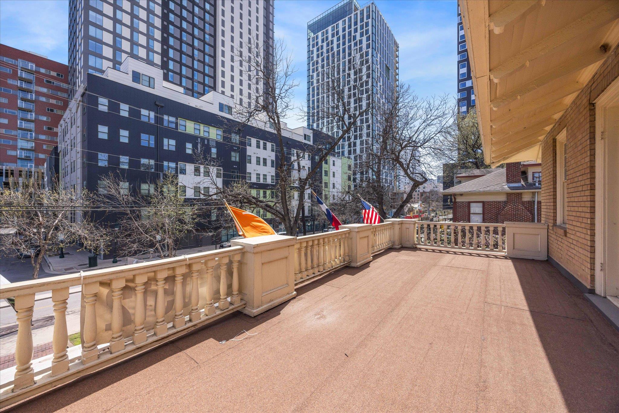 2404 Rio Grande St, Austin, TX 78705